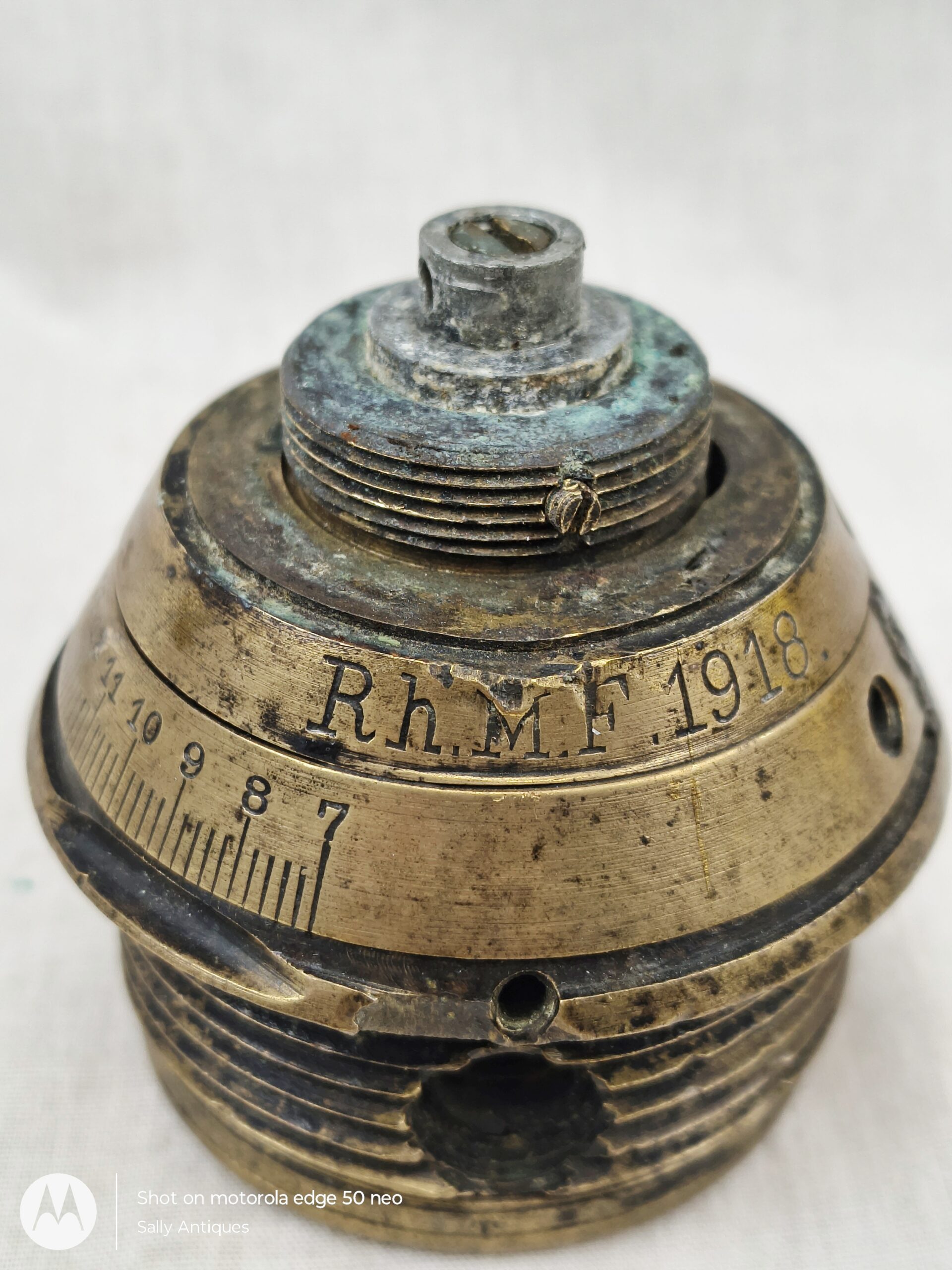 WW1 Imperial German ZsumWM fuse marked RhMF 1918 - Image 2