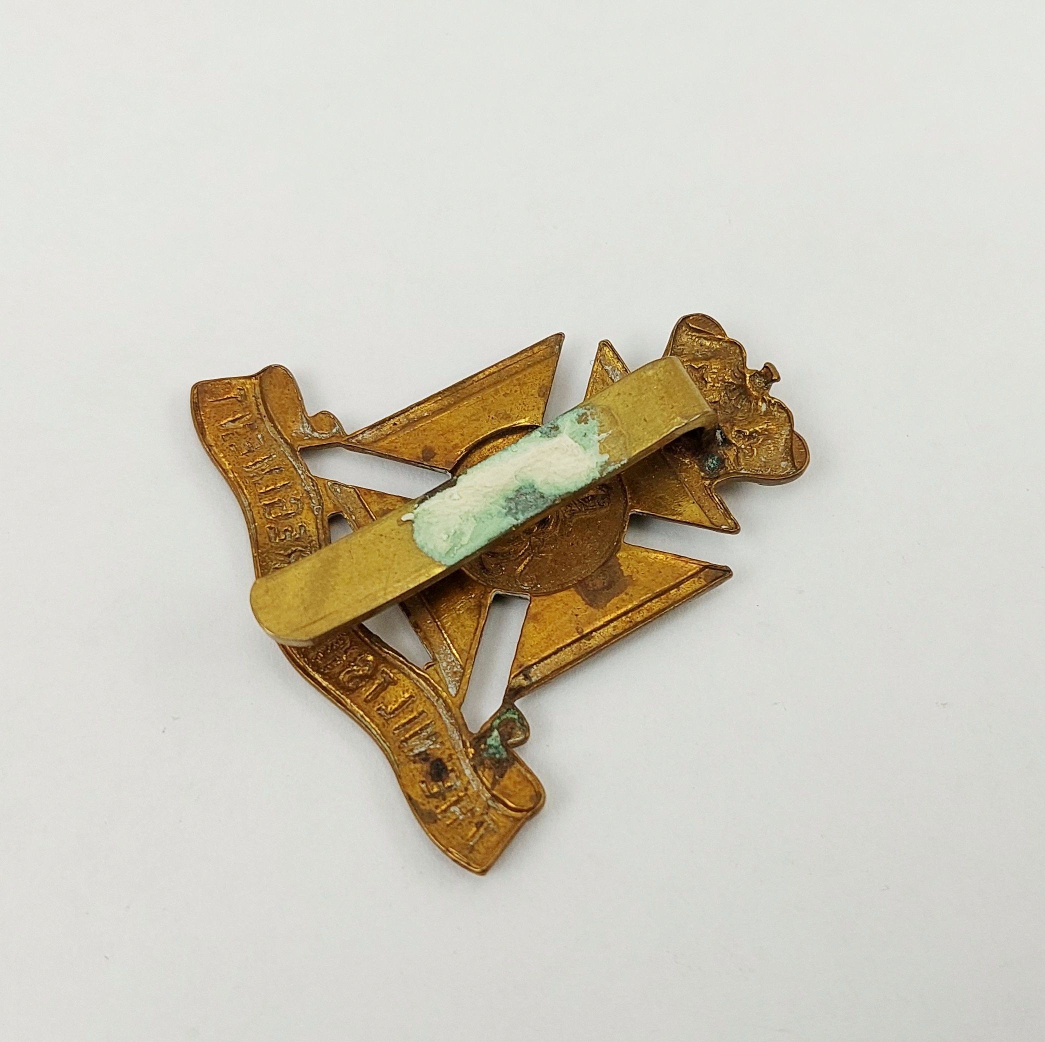 WW1 Wiltshire Regiment Cap Badge - Image 2