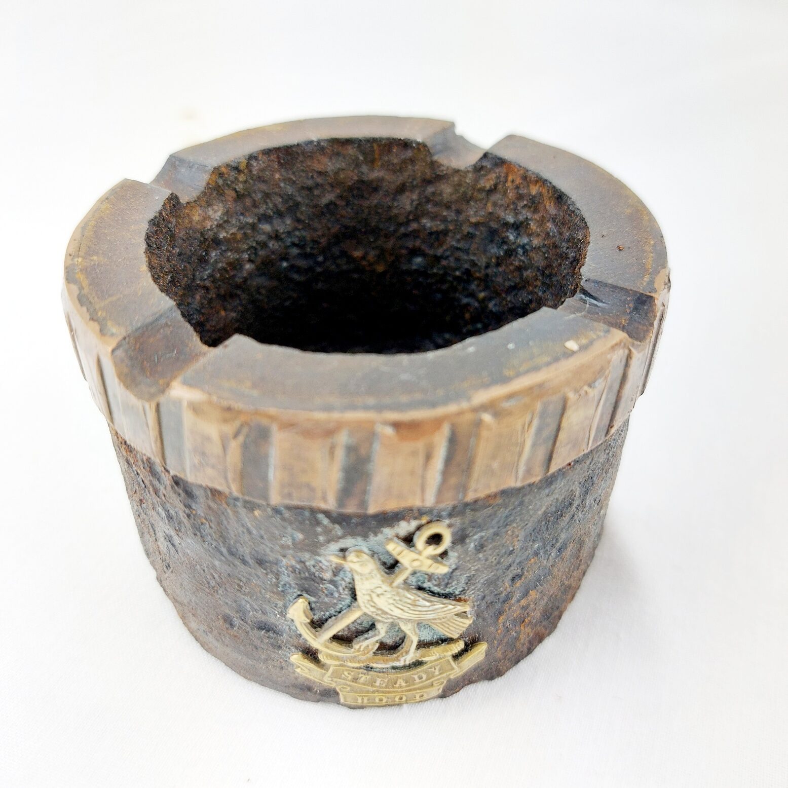 British, WW1, 63rd Royal Naval Hood Division Trench Art Ashtray, Shell Base with Original Hood Badge