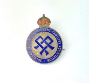 British, WW2, SSAFA - Soldiers, Sailors and Airmen’s Families Association, Enamel Badge, by J.R. Gaunt, London