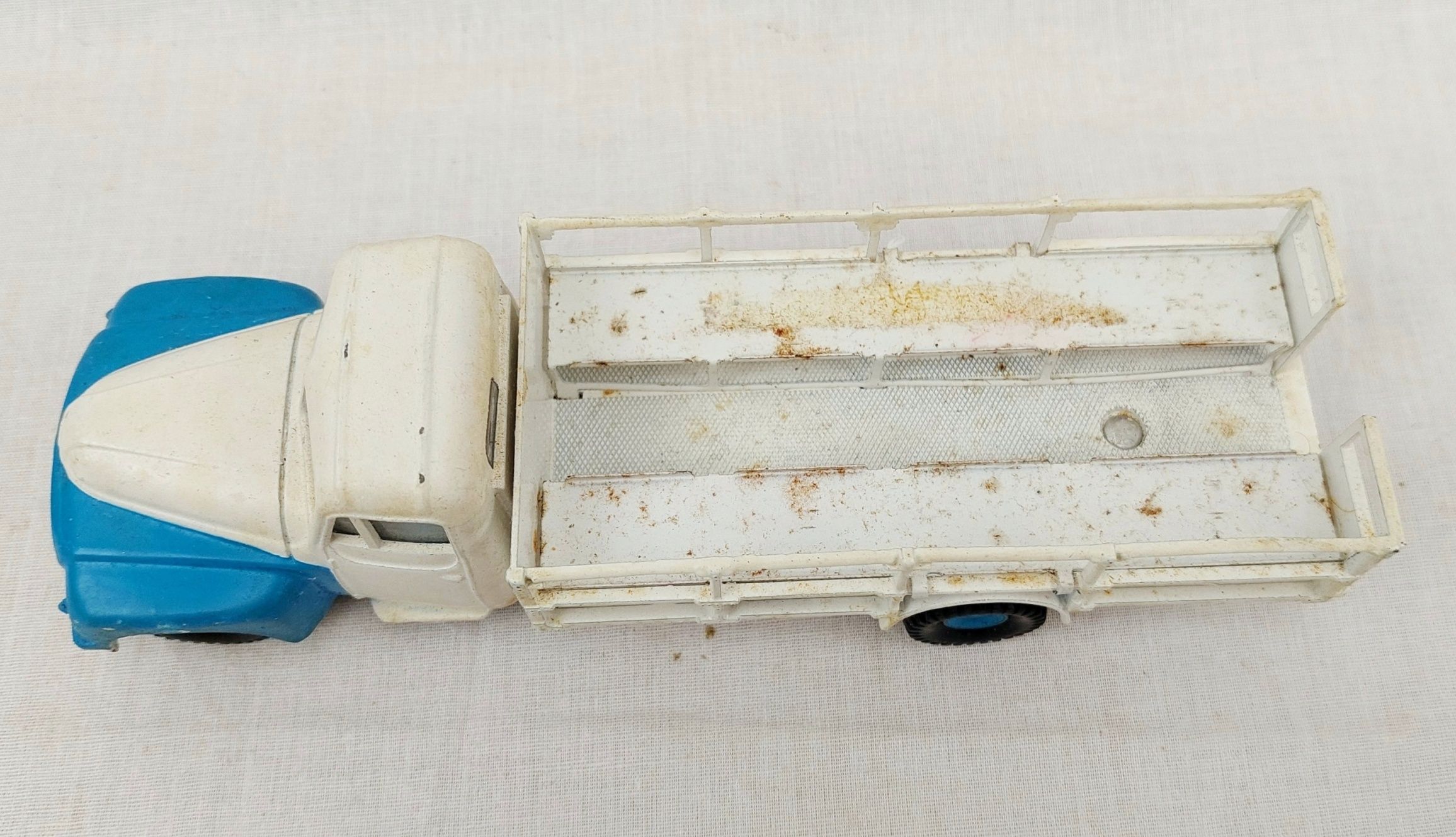 French Dinky Toys 586 Camion Laiter 55 Citroen Milk Truck - Image 5