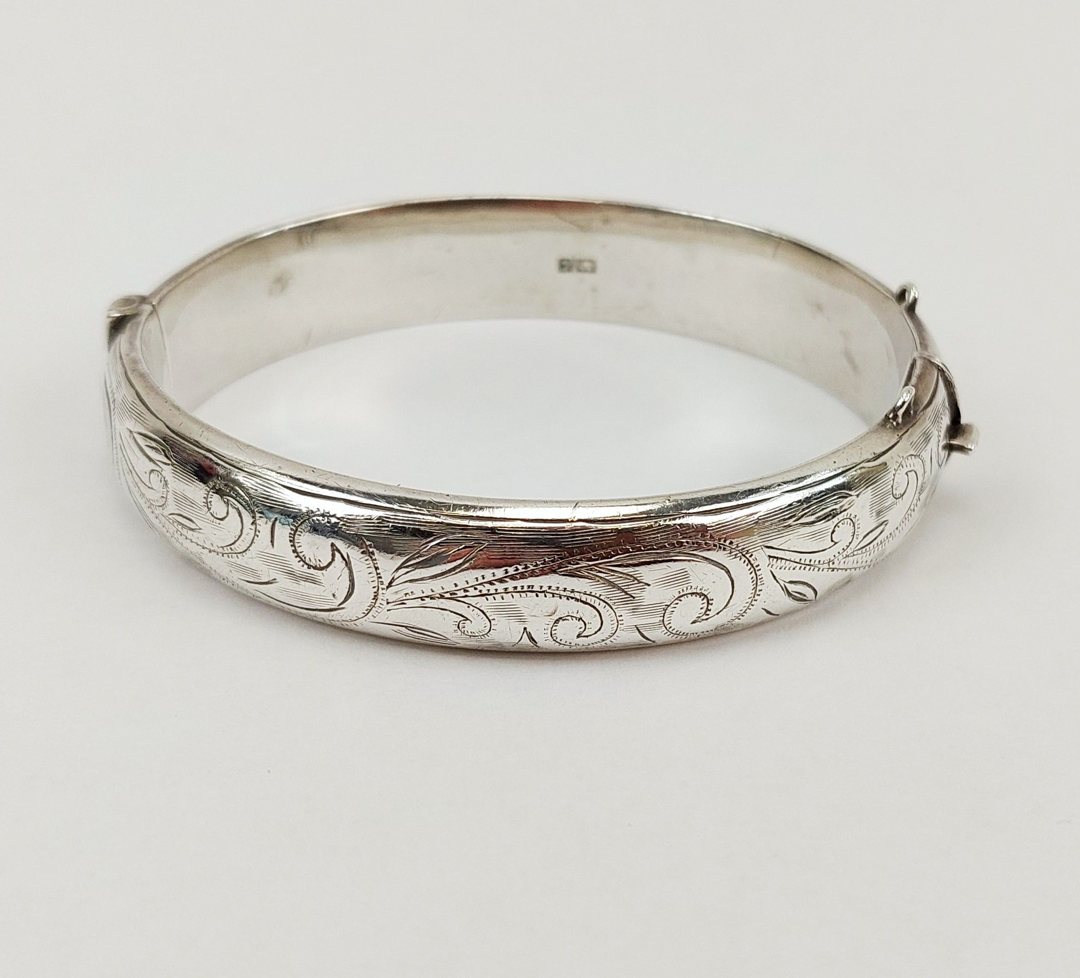Sterling Silver Hinged Bangle Birmingham 1977