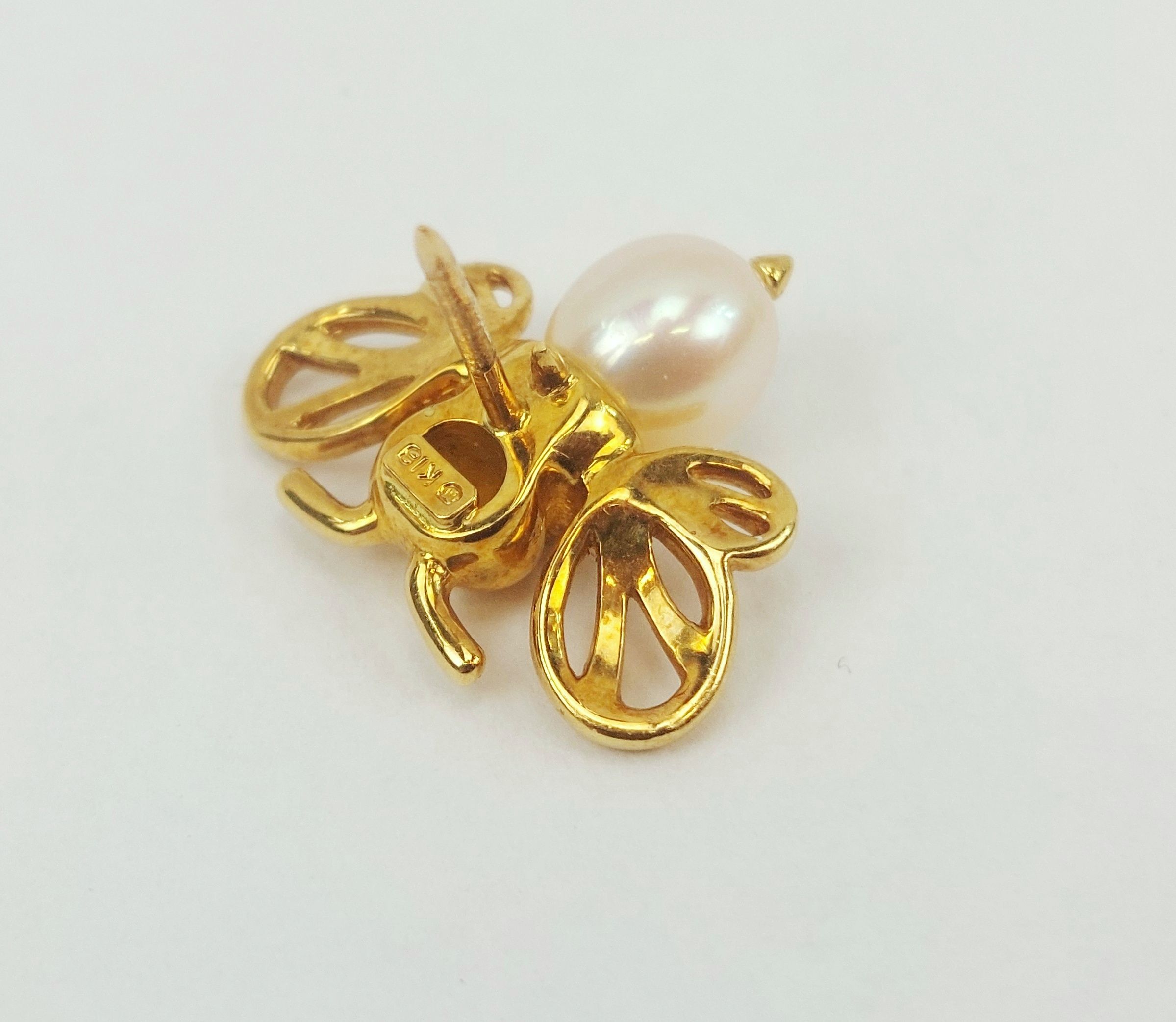 18ct Yellow Gold & Pearl Bee Brooch - Image 3