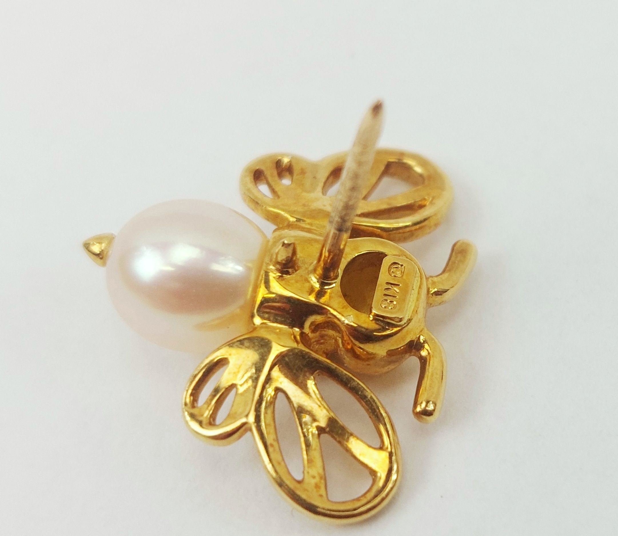 18ct Yellow Gold & Pearl Bee Brooch - Image 4