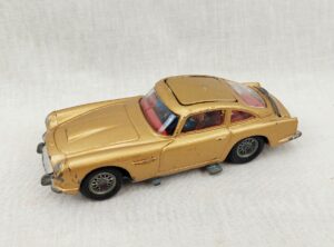 Corgi Toys 261 James Bond Aston Martin DB5