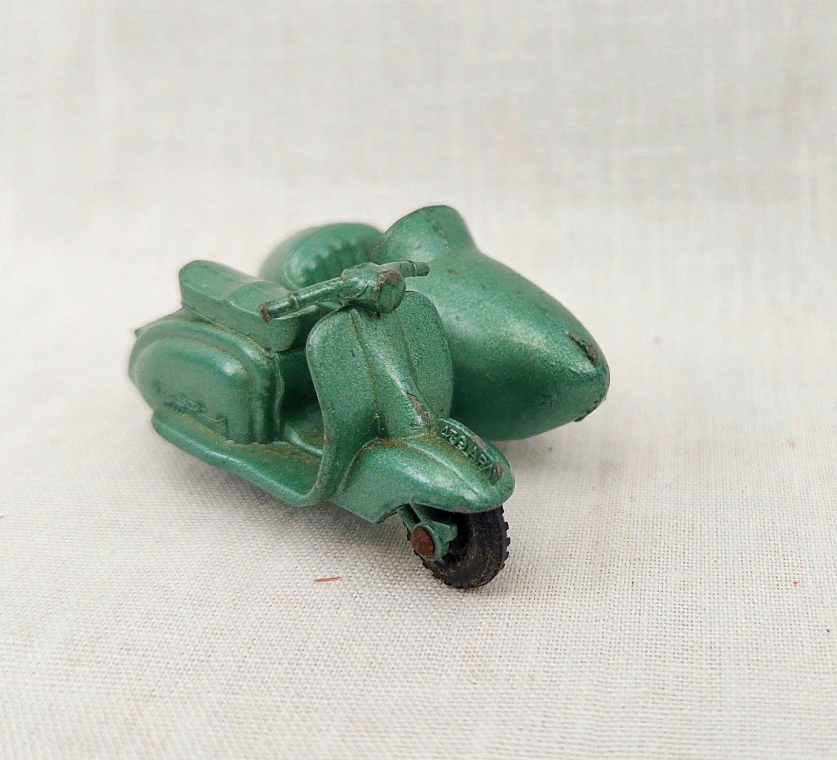 Lesney Matchbox No.36 Lambretta TV 175 & Sidecar - Image 3