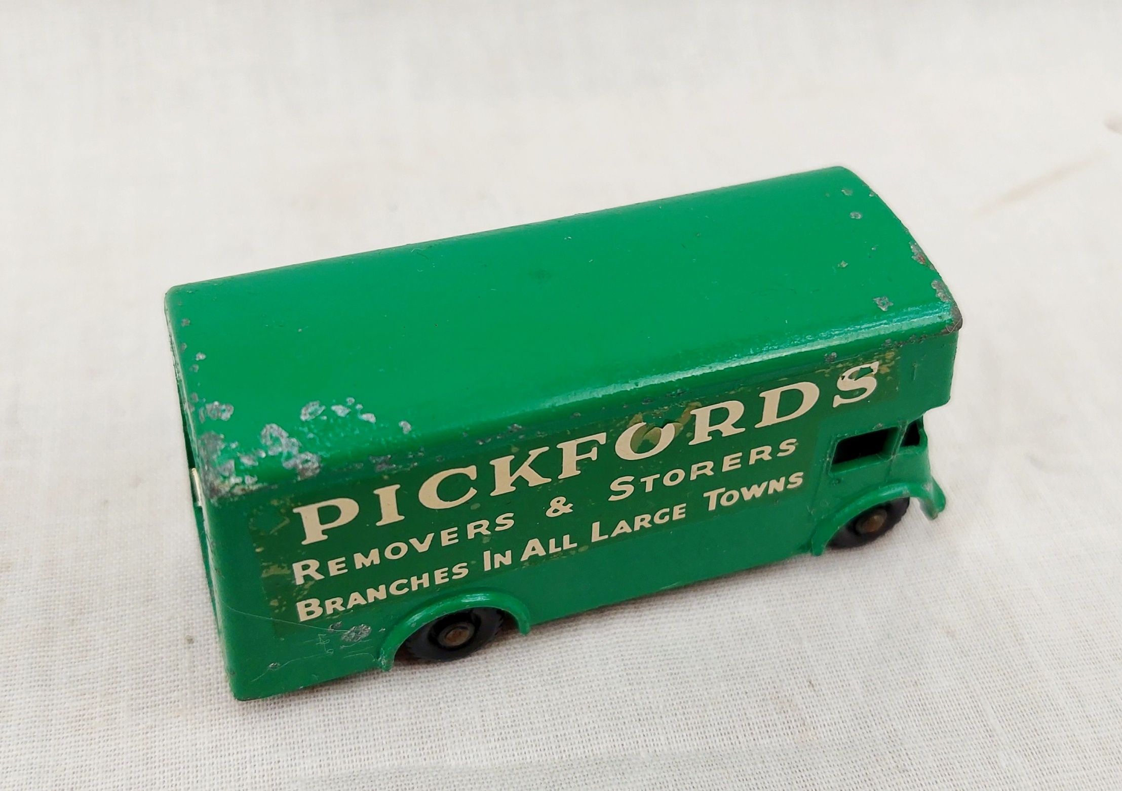 Lesney Diecast No 45 Pickfords Removal Van - Image 3