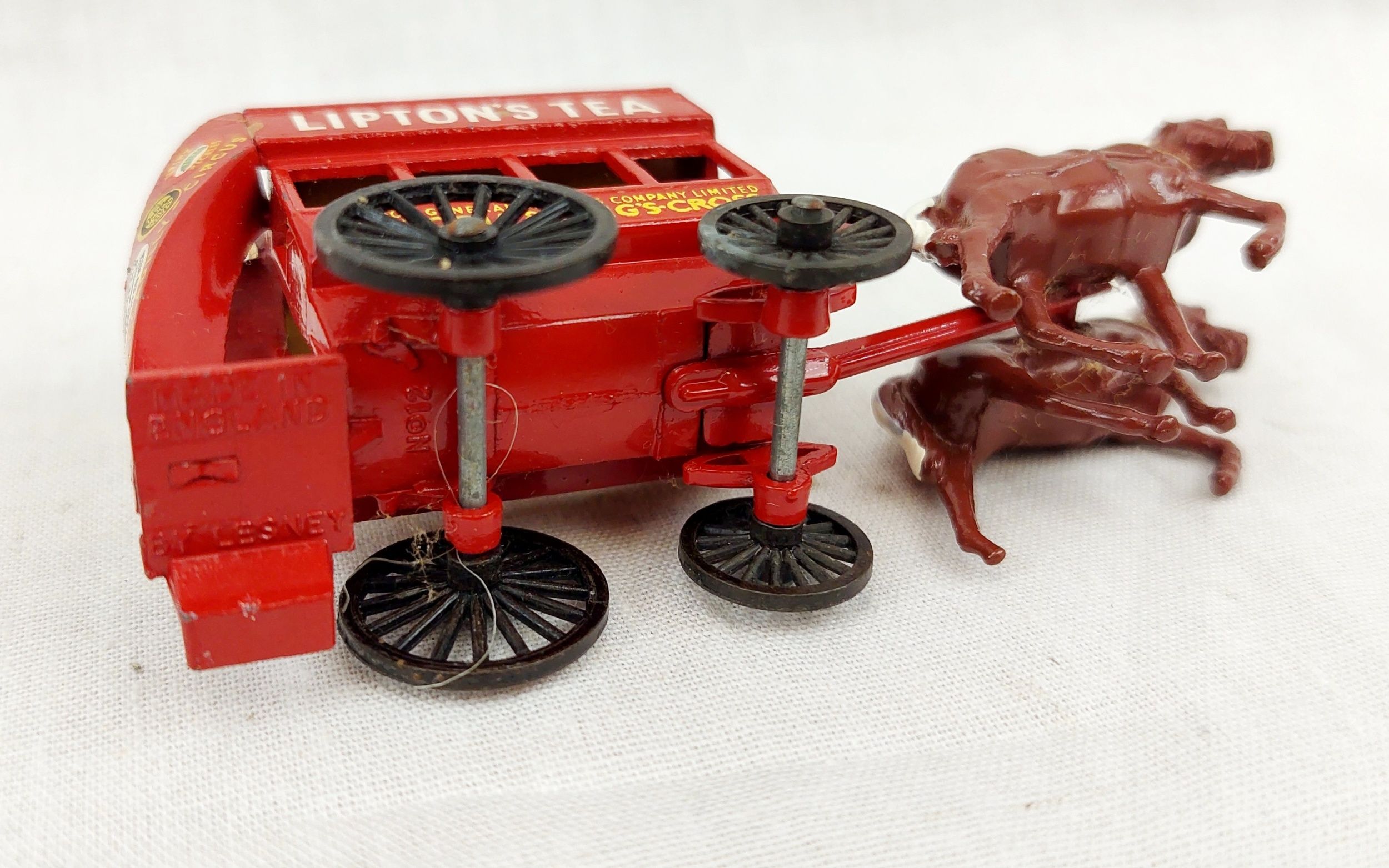 Matchbox Lesney Diecast Y12 Liptons Tea Horse Bus - Image 6