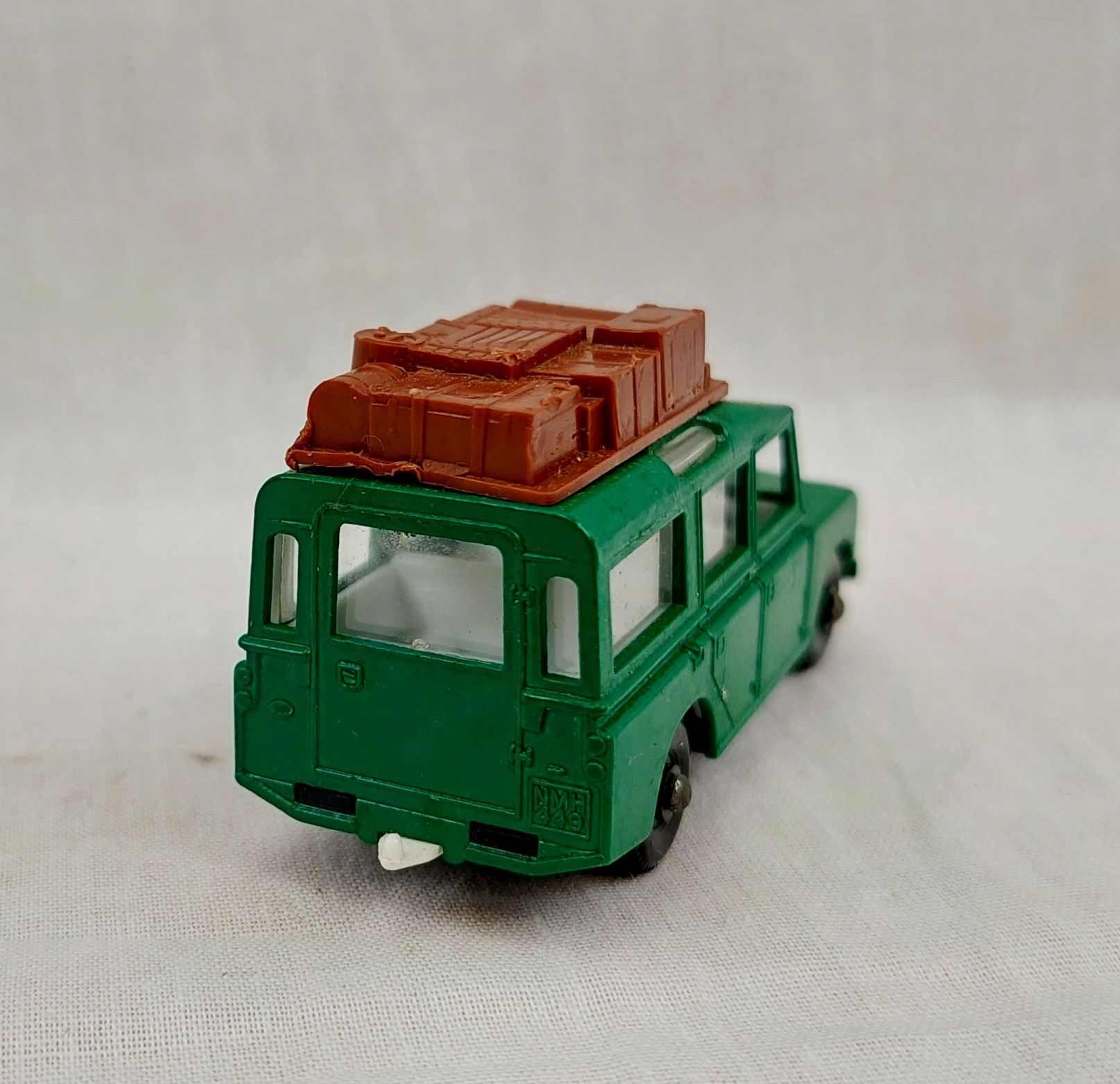 Matchbox Lesney No 12 Land Rover Safari - Image 4