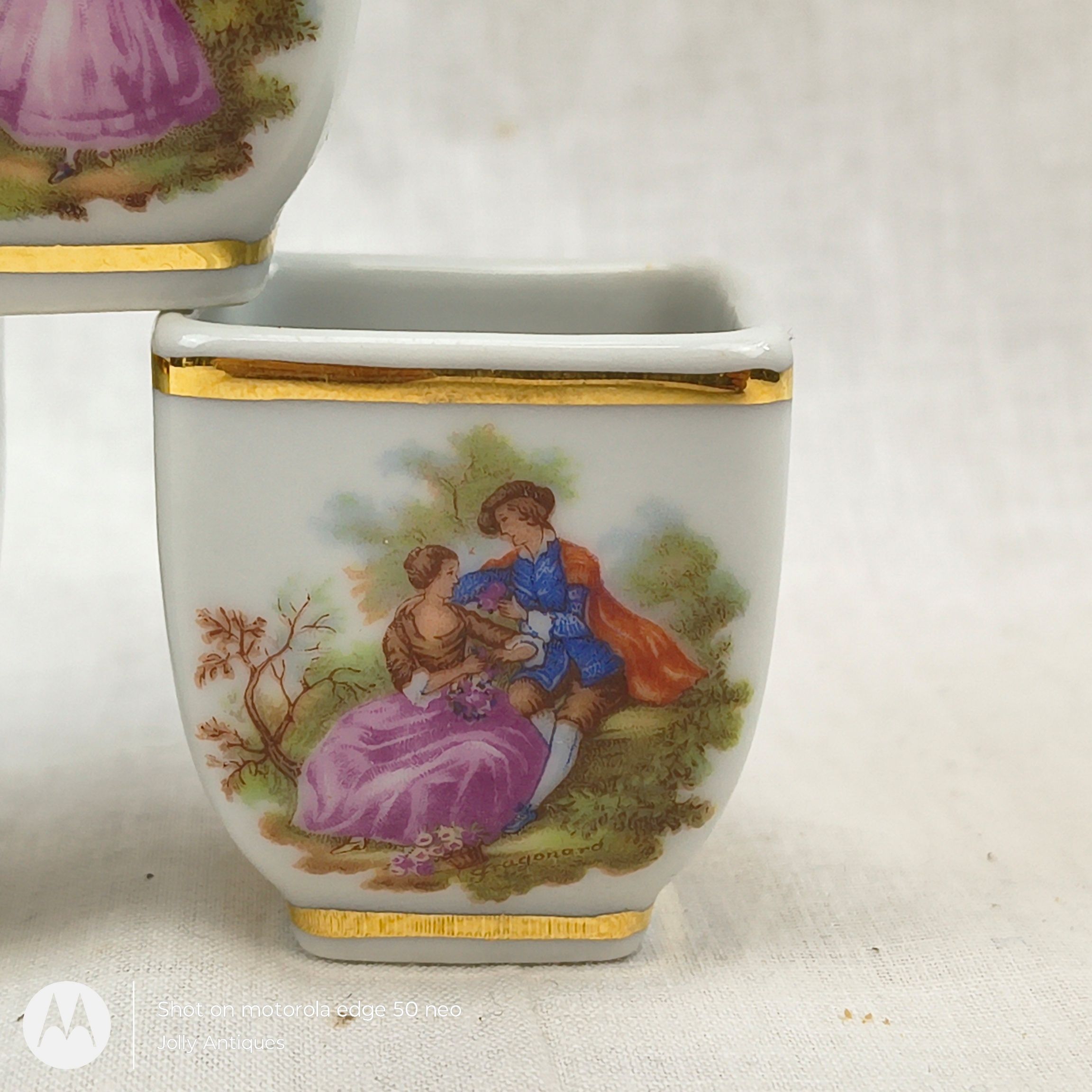 Vintage Ceramic Limoges Au Plaisir Des Dames Book Flask And Five Shots - Image 7