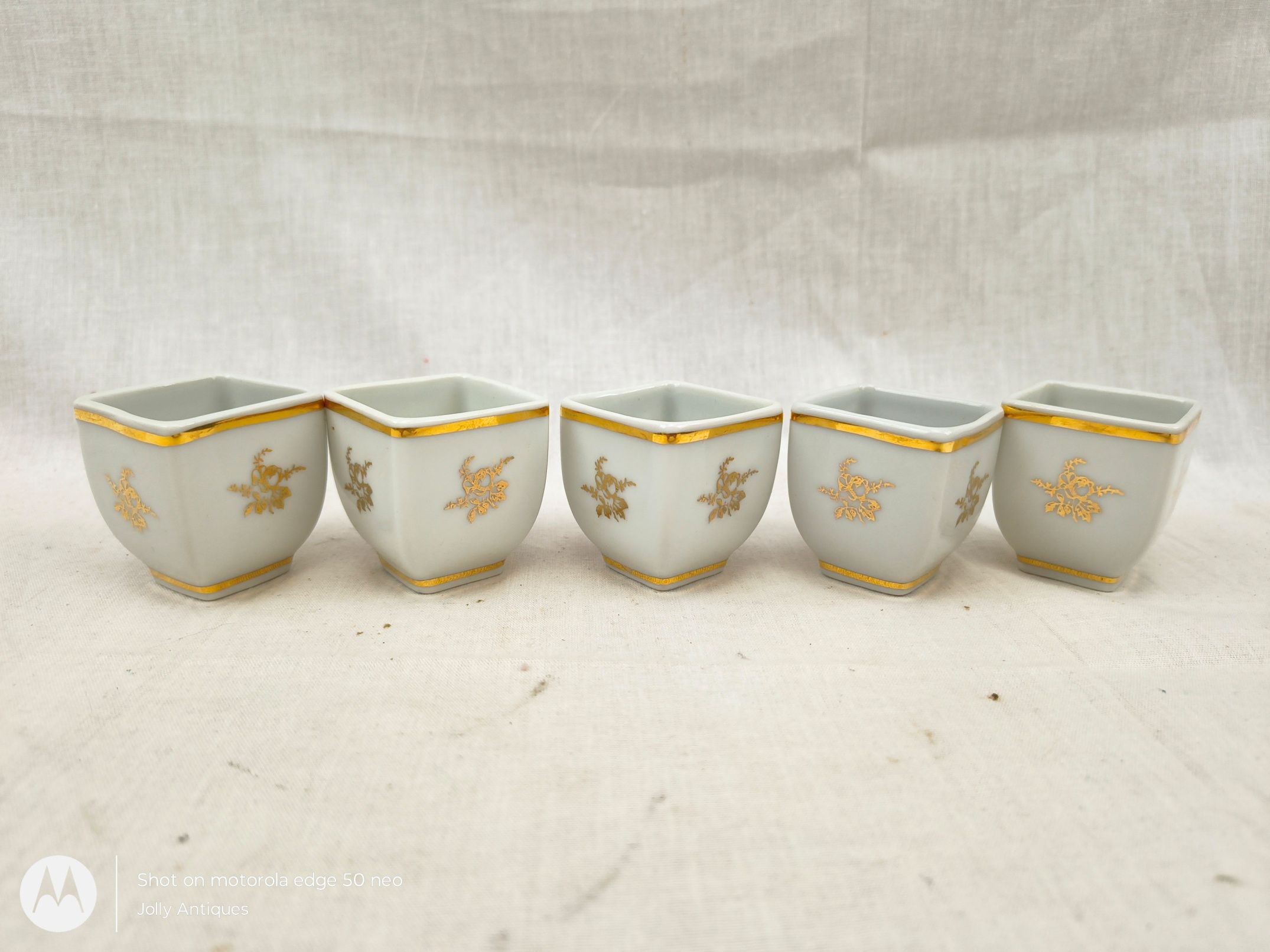 Vintage Ceramic Limoges Au Plaisir Des Dames Book Flask And Five Shots - Image 4