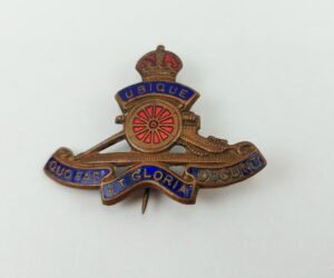 WW1 Enameled Royal Artillery Sweetheart Badge