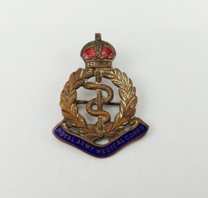 WW2 Royal Army Medical Corps Sweetheart Badge
