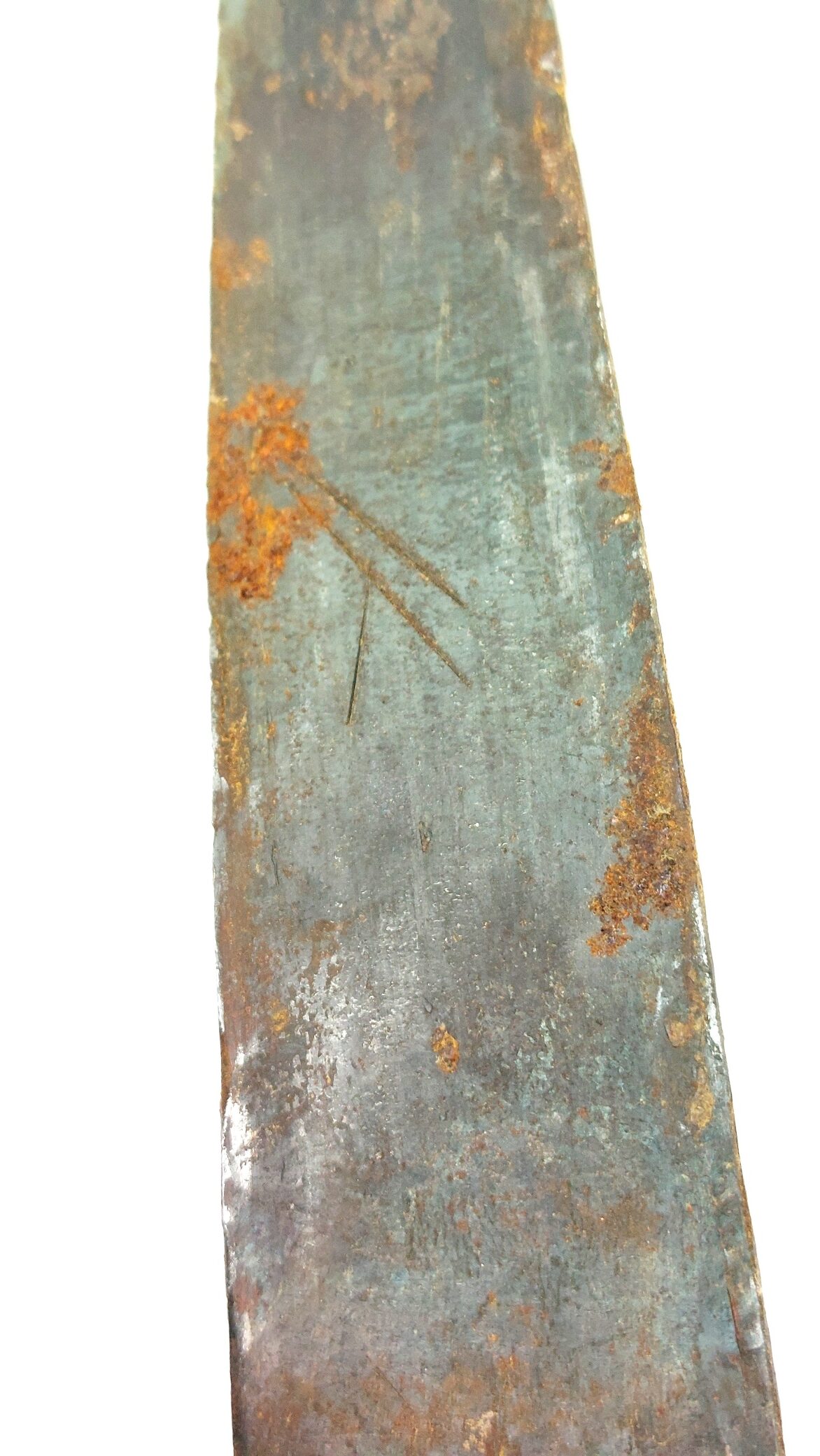 West African Tribal Dagger with Crocodile-Skin Grip and Cowrie-Decorated Sheath - Image 11