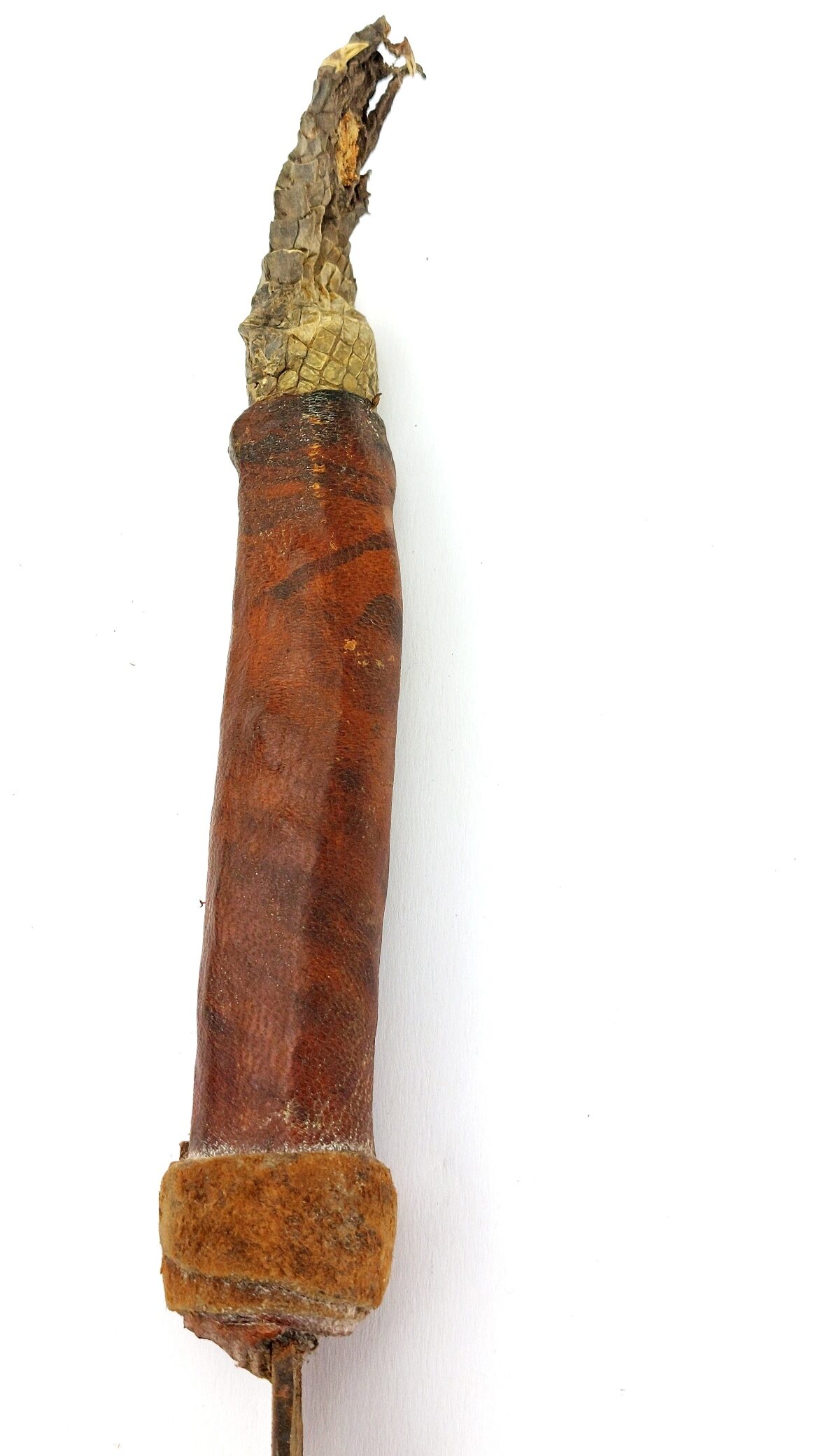 West African Tribal Dagger with Crocodile-Skin Grip and Cowrie-Decorated Sheath - Image 18