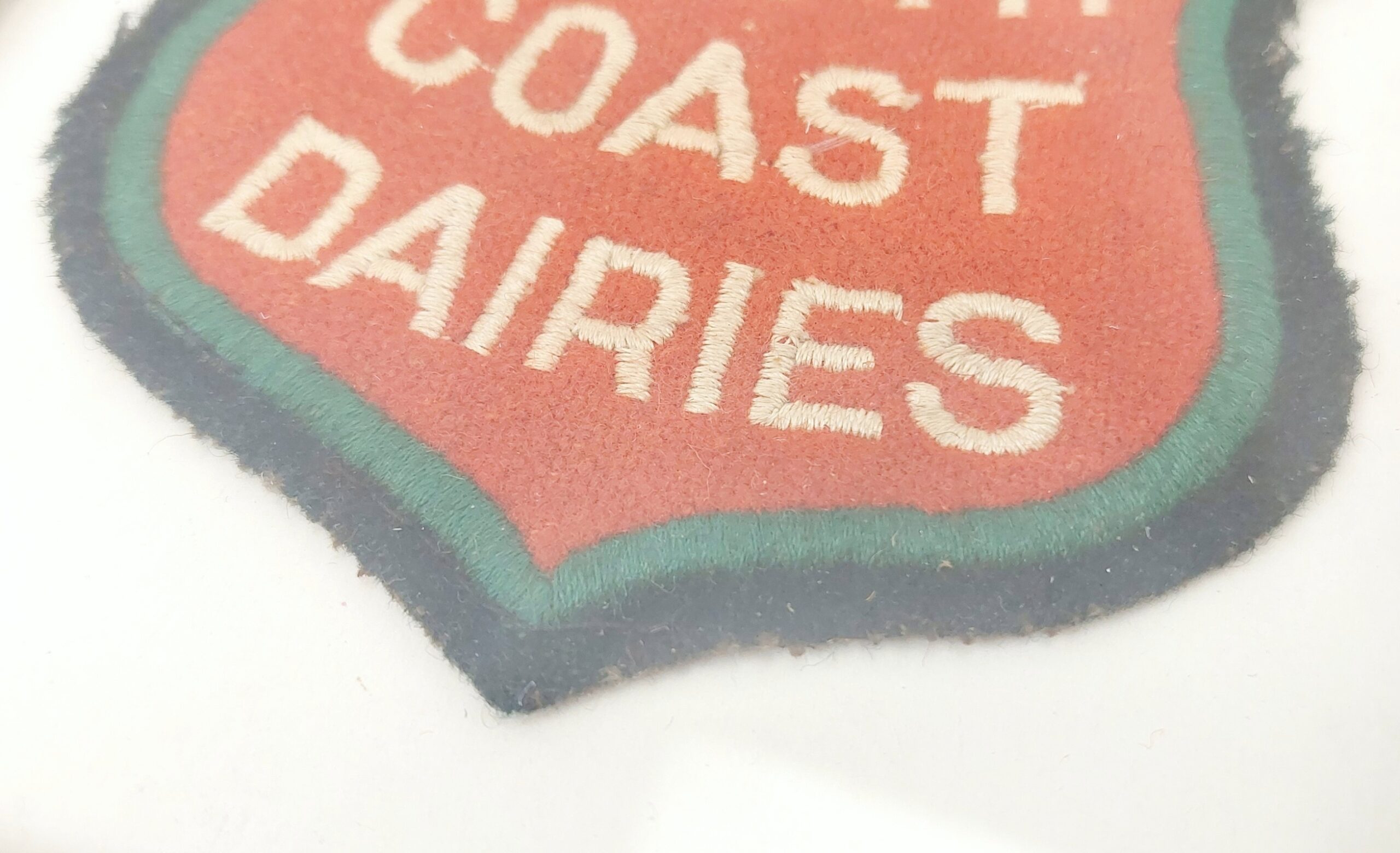 1960s South Coast Dairymans Badge - Image 2