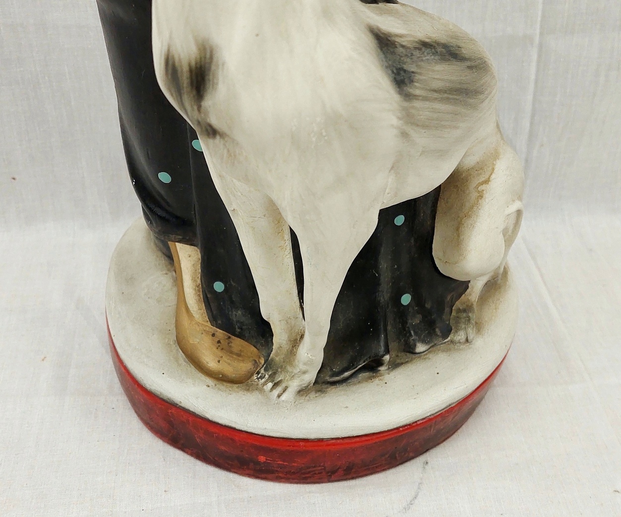 Contemporary Plaster Cast Of An Art Deco Flapper Girl With Dog - Image 9