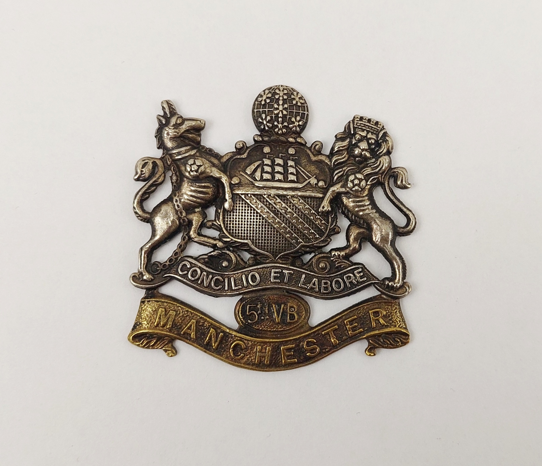 Manchester Volunteers 5th Brigade 1881-1908 Cap Badge