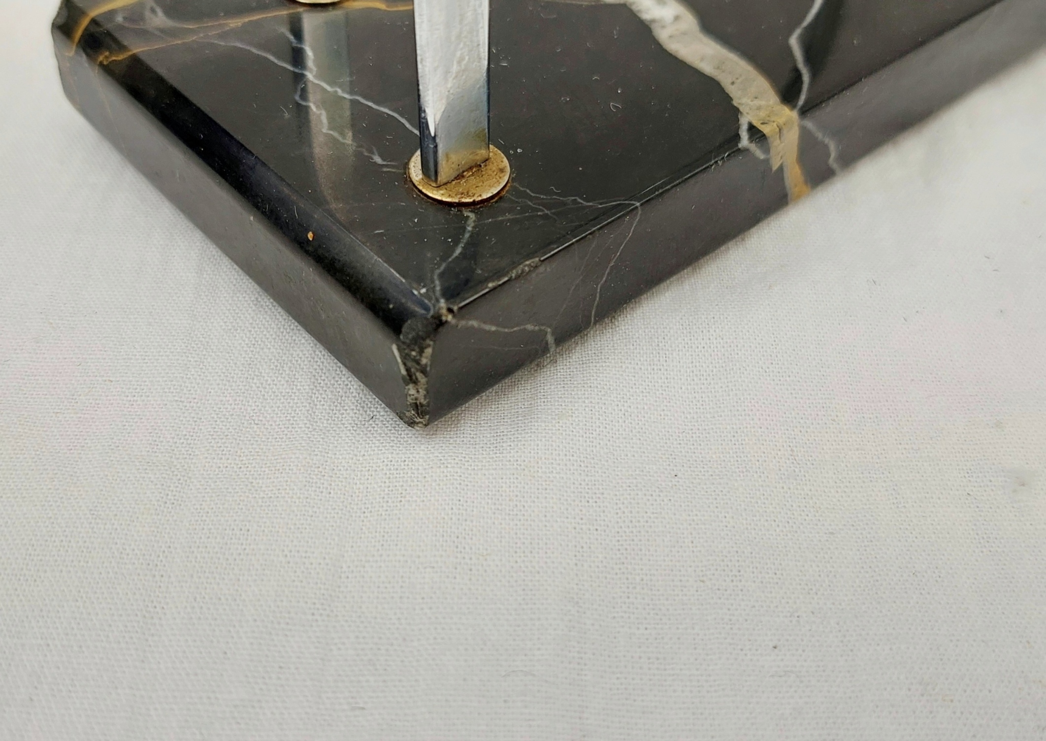 Art Deco Italian Portoro Marble Inkwell With Pen Rest And Letter Holder - Image 6