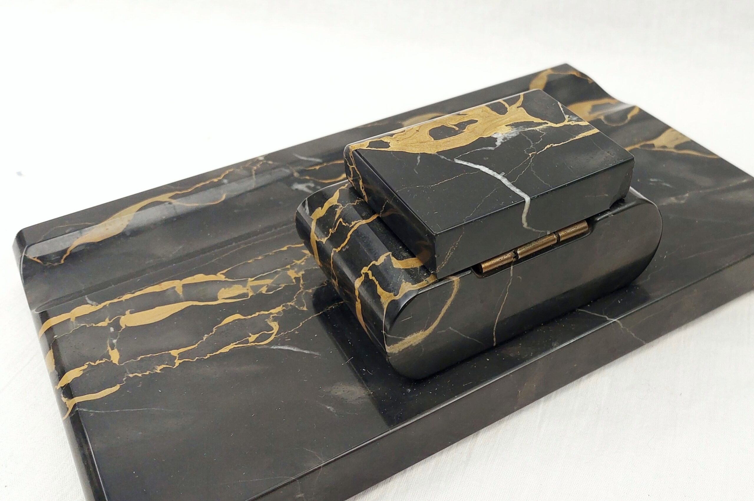 Art Deco Italian Portoro Marble Inkwell With Pen Rest And Letter Holder - Image 10