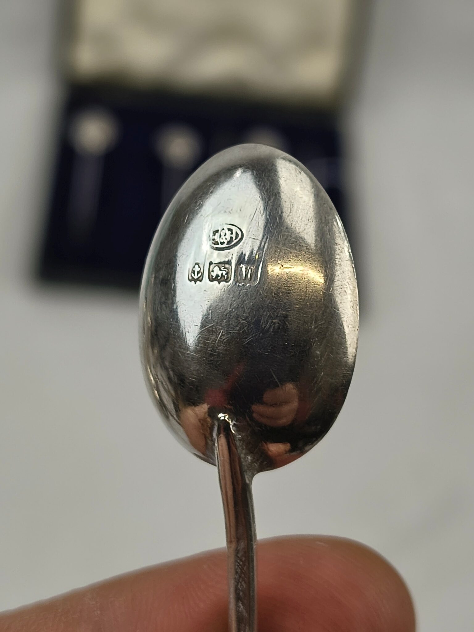 Cased Set Of 6 Birmingham 1921 Sterling Silver Coffee Spoons With Bean Finials - Image 4