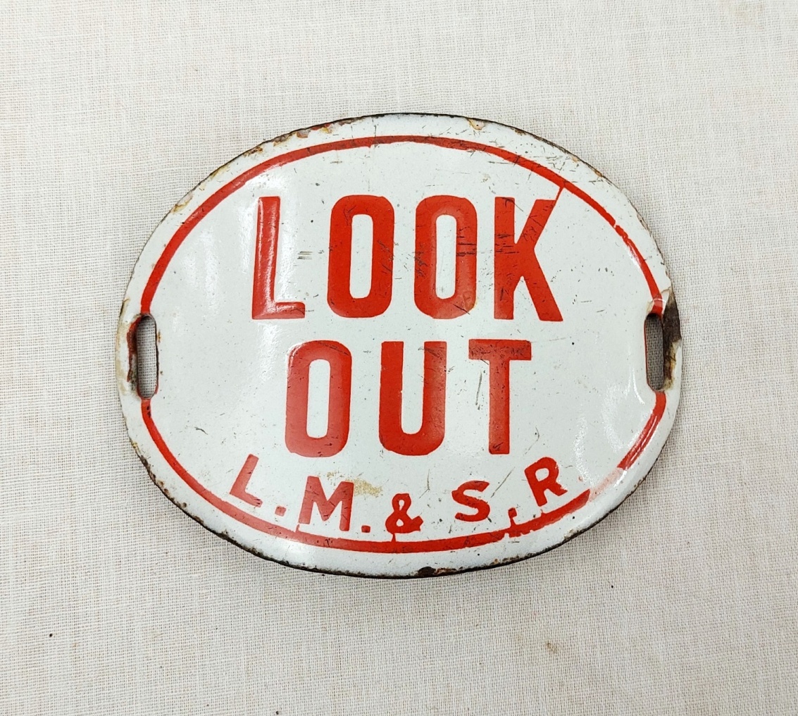 LM & SR Railway Look Out Enamel Arm Band #2
