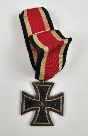 WW2 Nazi German Iron Cross Second Class Medal