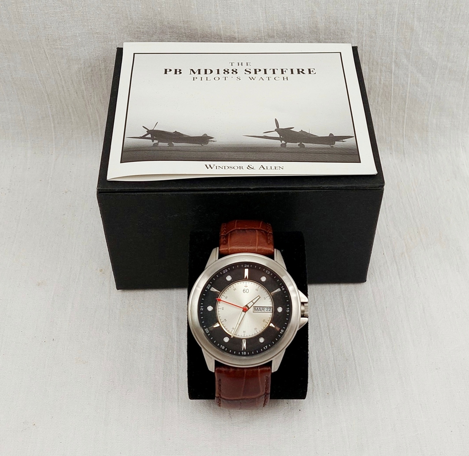 Boxed Gents Stainless Steel Windsor & Allen PB MD188 Spitfire Pilot’s Watch