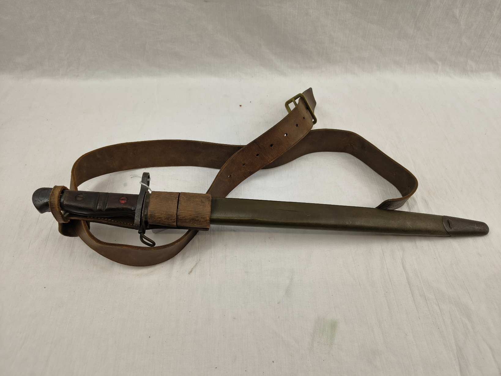 British WW1 1907 Pattern 1917 Bayonet By Remington With Scabbard, Frog and Belt