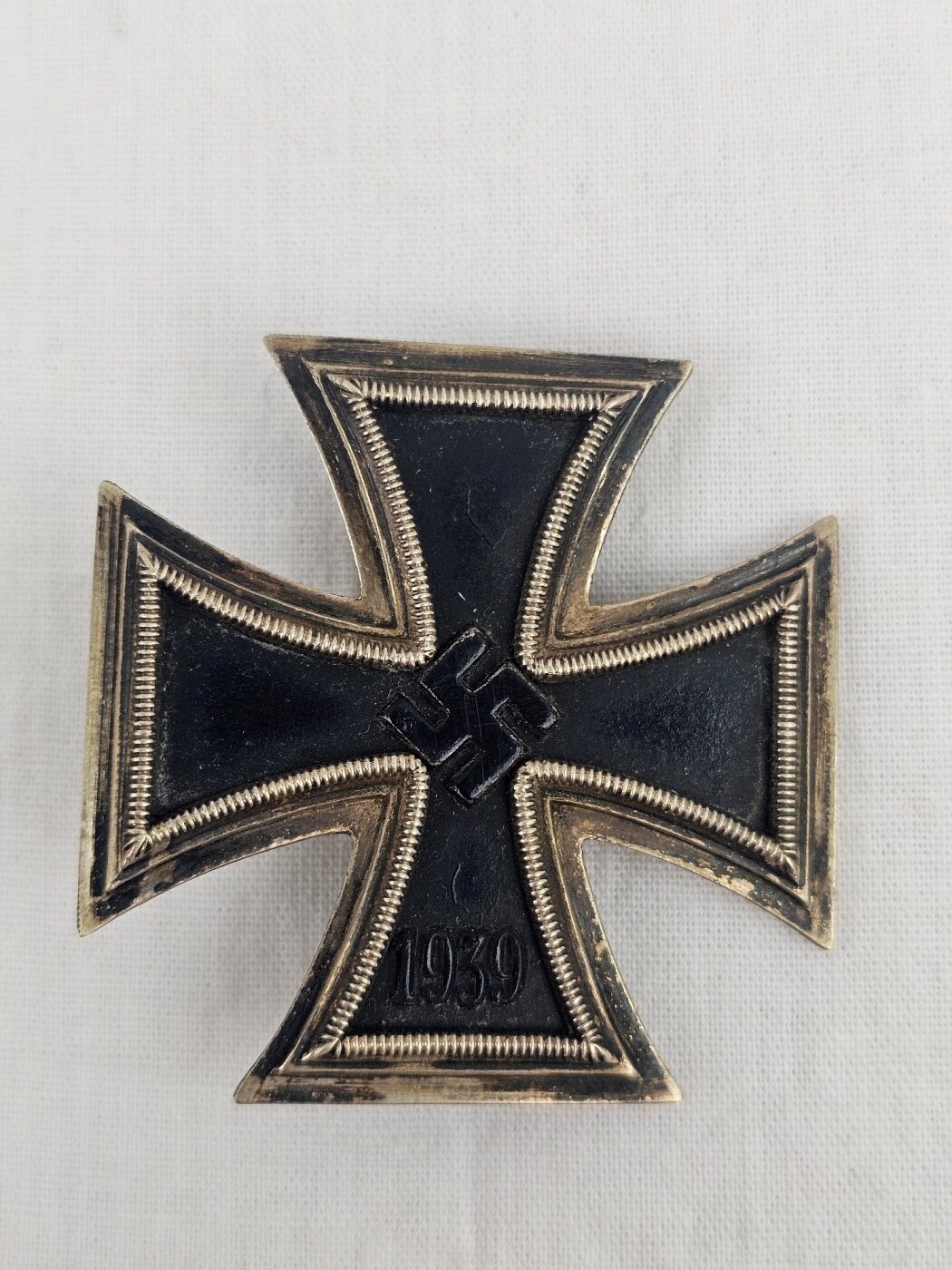 German Nazi WW2 Third Reich Iron Cross First Class and Original Box - Image 3