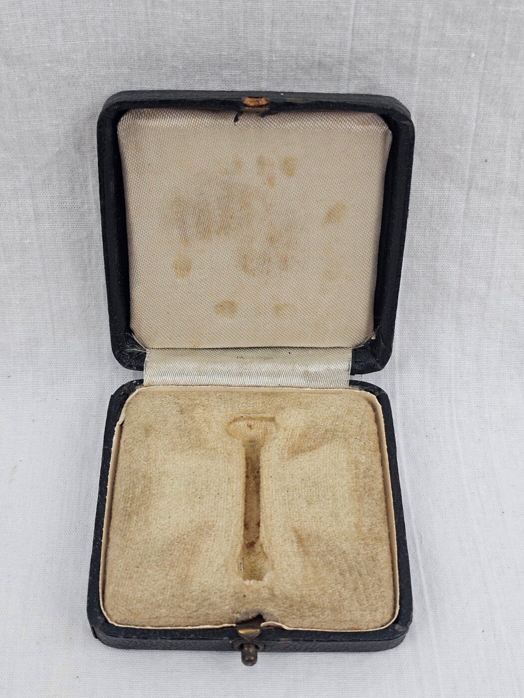 German Nazi WW2 Third Reich Iron Cross First Class and Original Box - Image 6