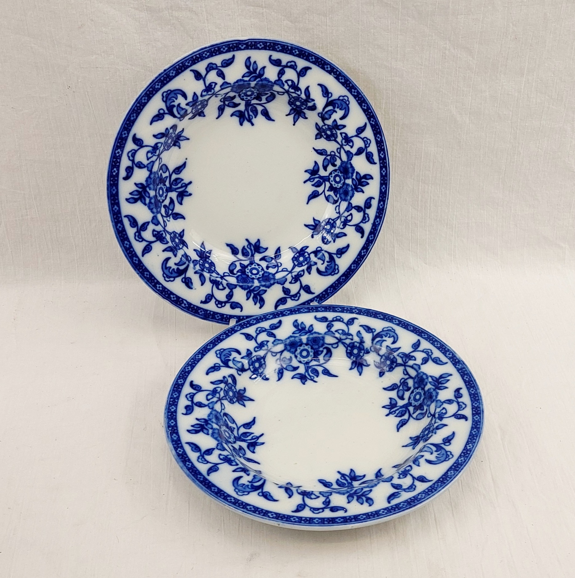 Pair Of c1860 Wedgwood Indiana Pattern Plates
