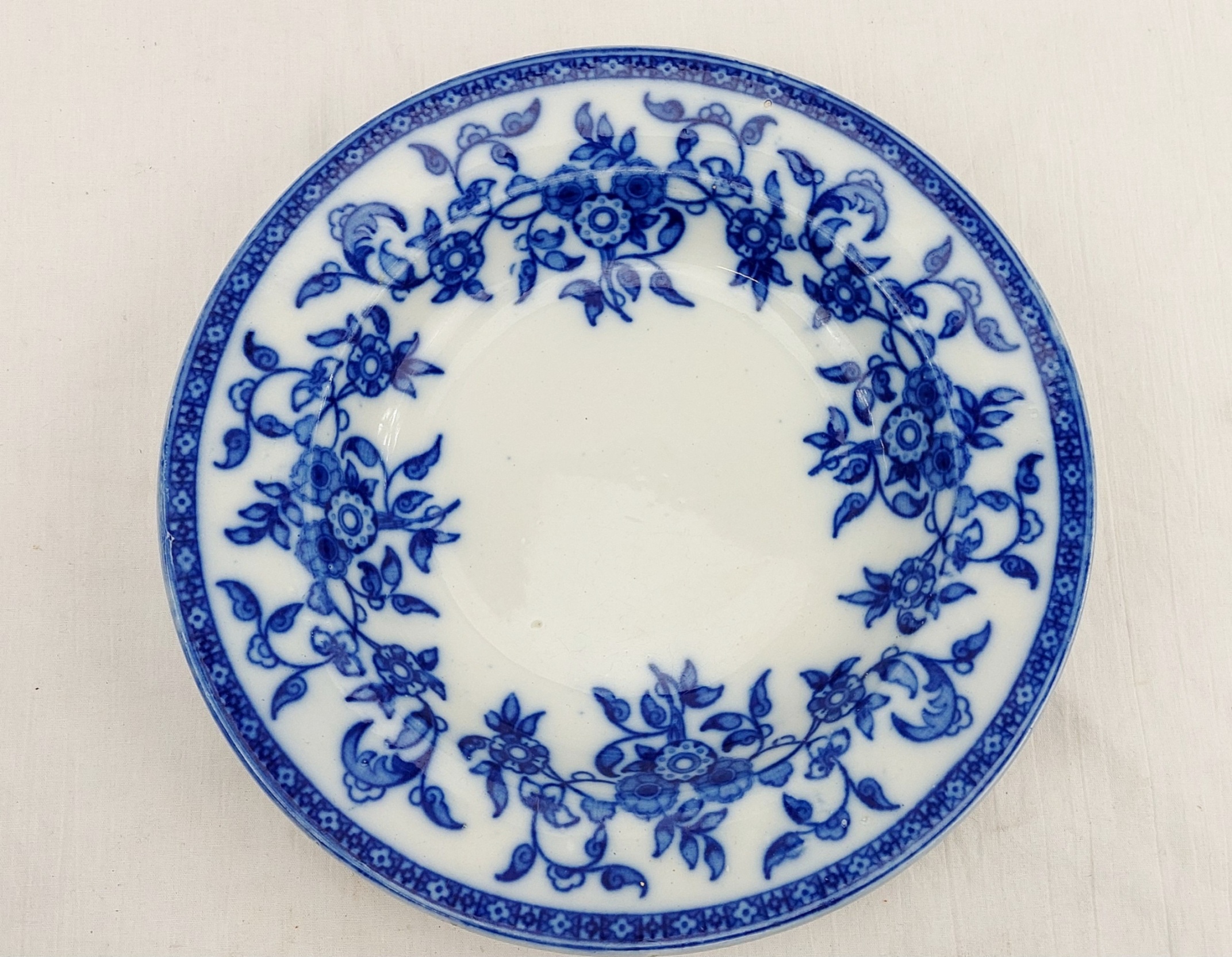 Pair Of c1860 Wedgwood Indiana Pattern Plates - Image 3