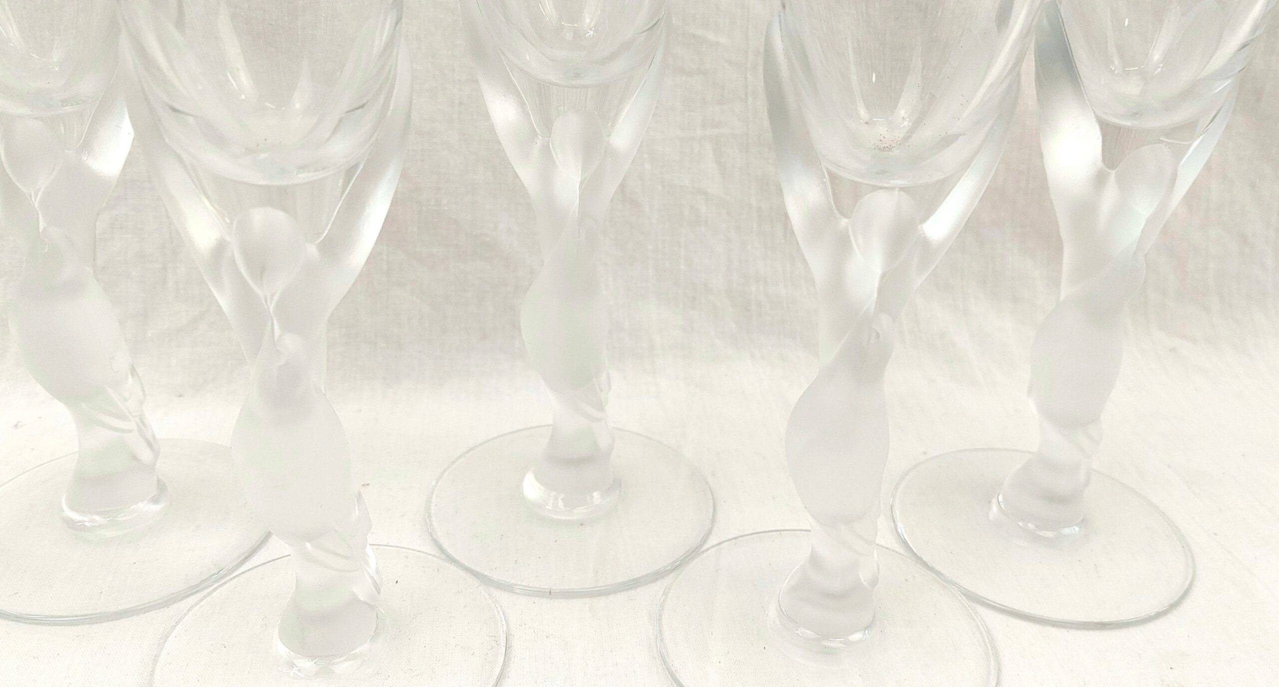 Six Igor Carl Faberge For Franklin Crystal Snow Dove Crystal Champagne Glasses - Image 2