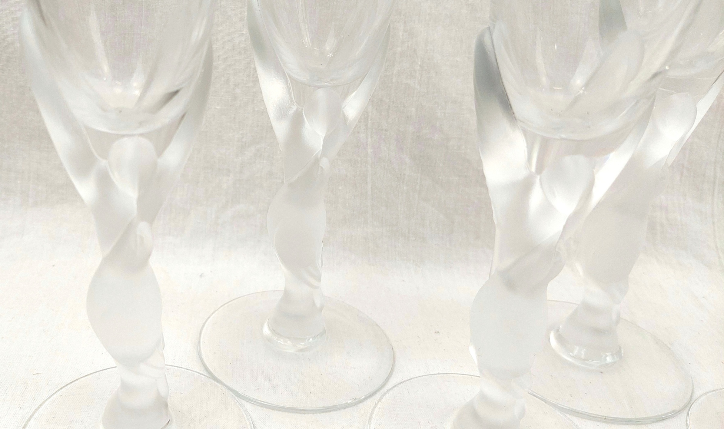 Six Igor Carl Faberge For Franklin Crystal Snow Dove Crystal Champagne Glasses - Image 3