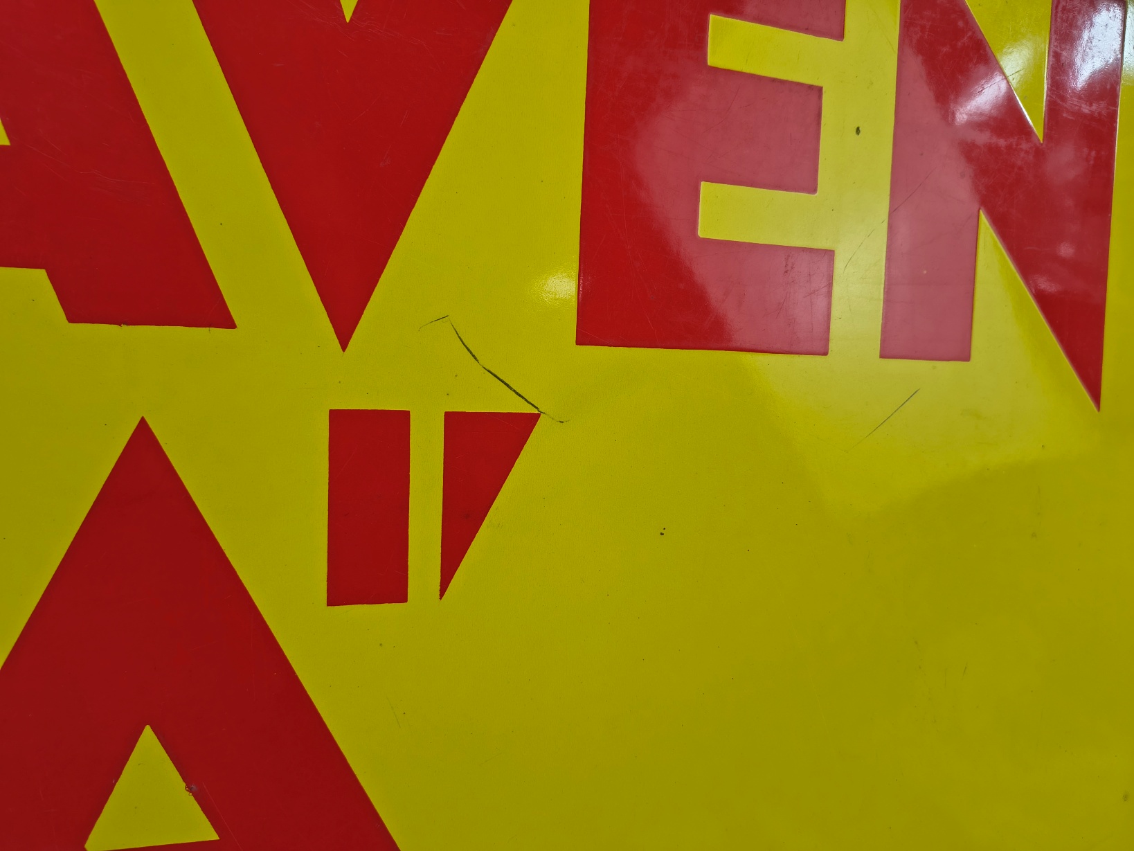 Superb Large Vintage Craven A Cigarettes Enamel Advertising Sign - Image 2