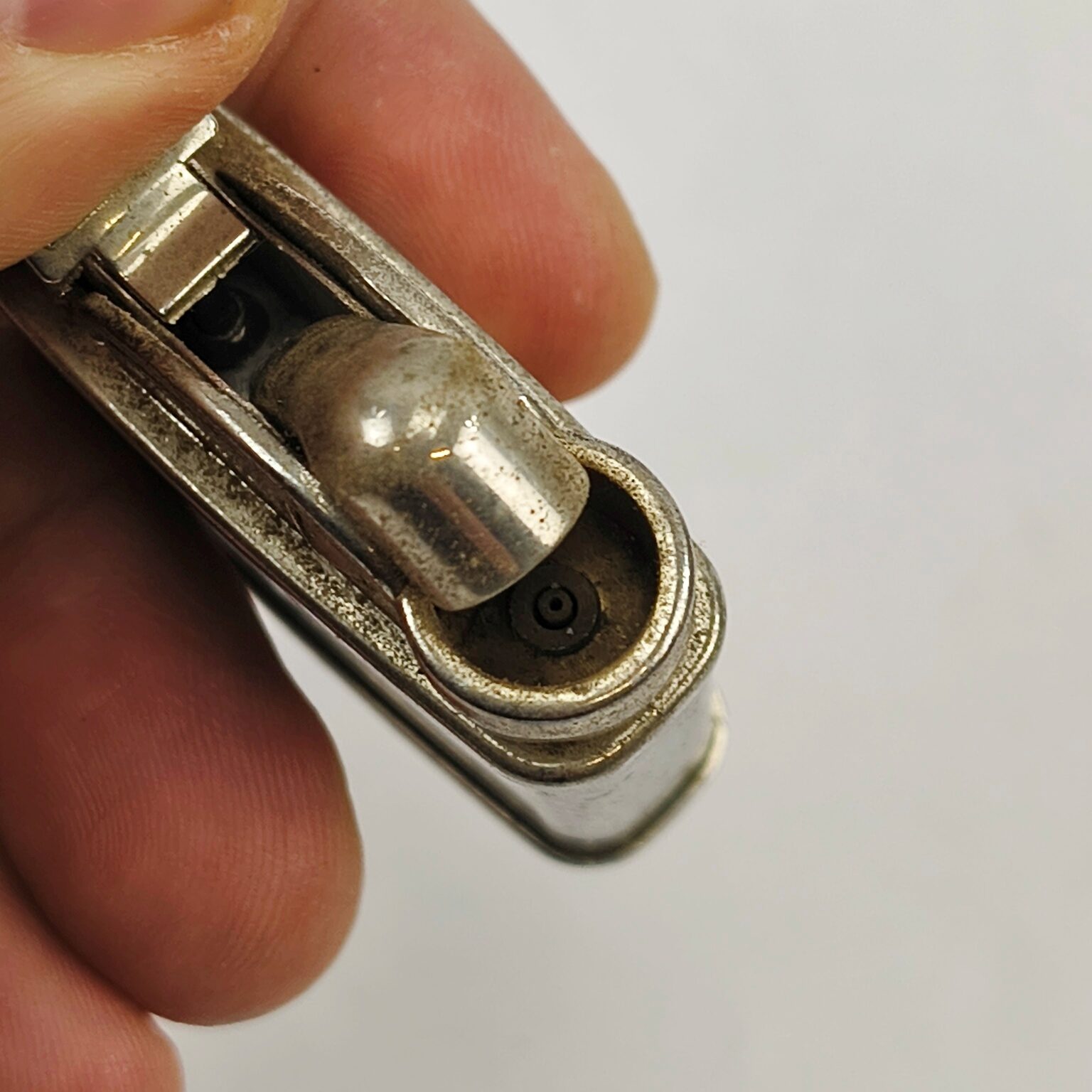 Vintage Ronson American Classics Lighter - Image 6