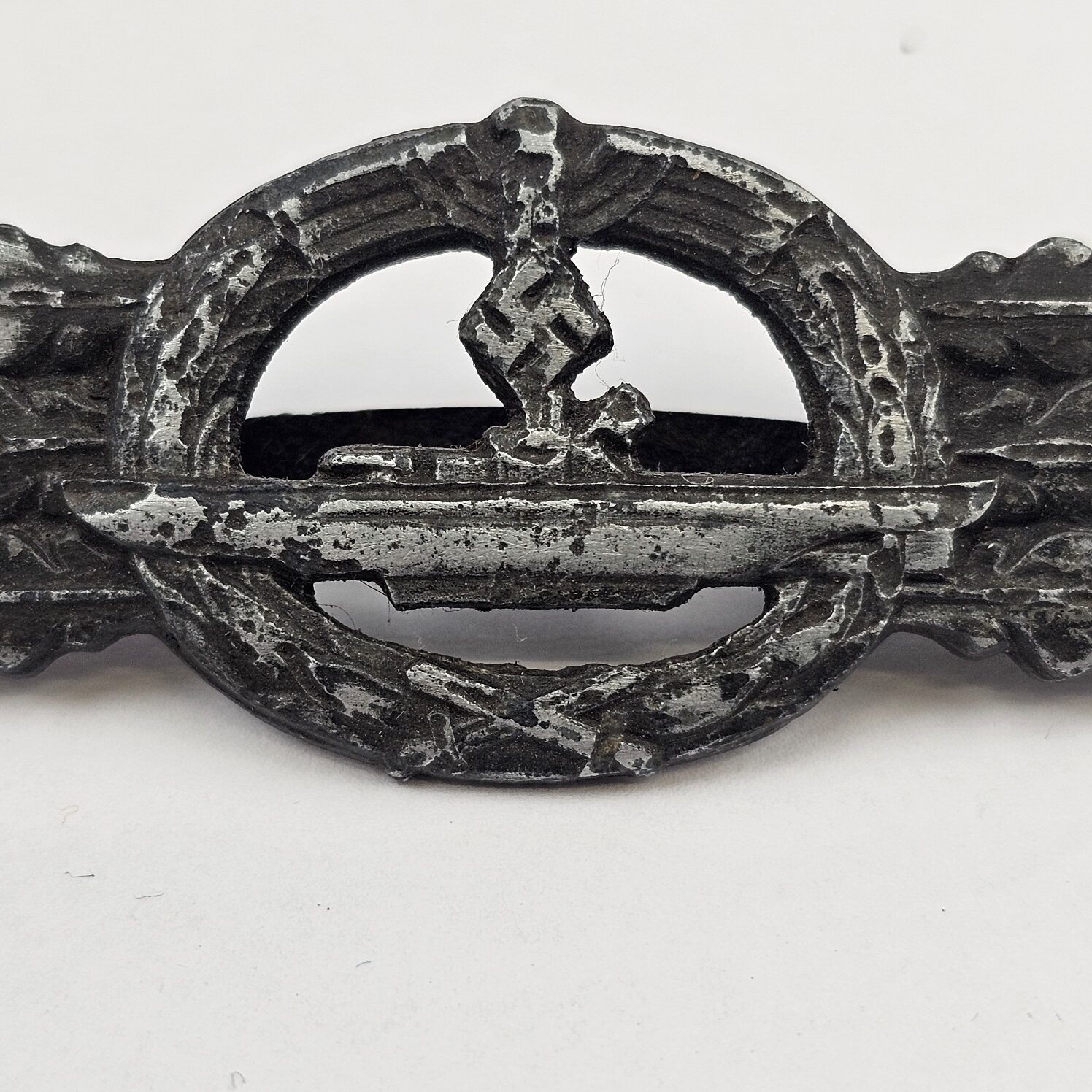 WW2 Nazi German Third Reich U-Boat Silver Combat Clasp - Image 2