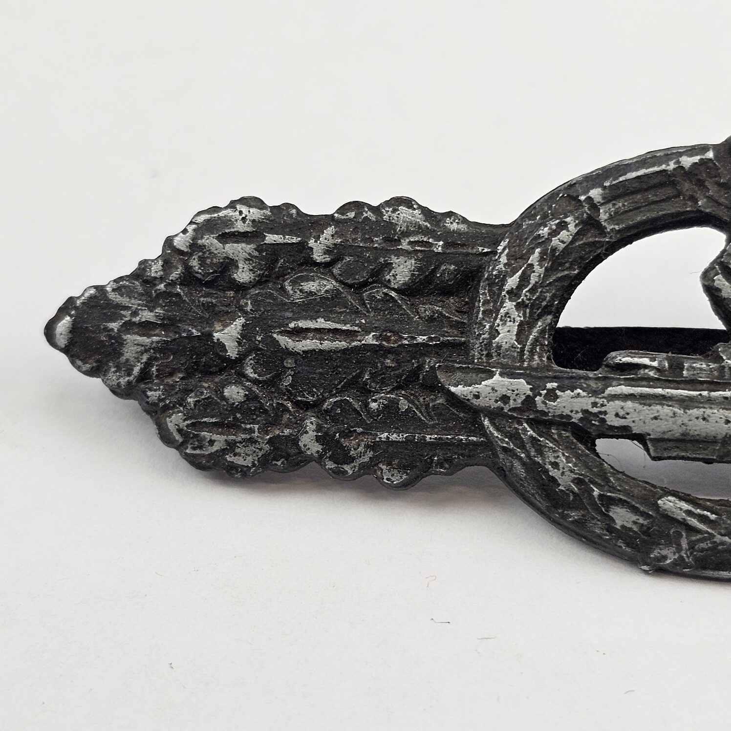WW2 Nazi German Third Reich U-Boat Silver Combat Clasp - Image 3