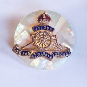 Original WW1 British Royal Artillery Mother of Pearl Sweetheart Brooch