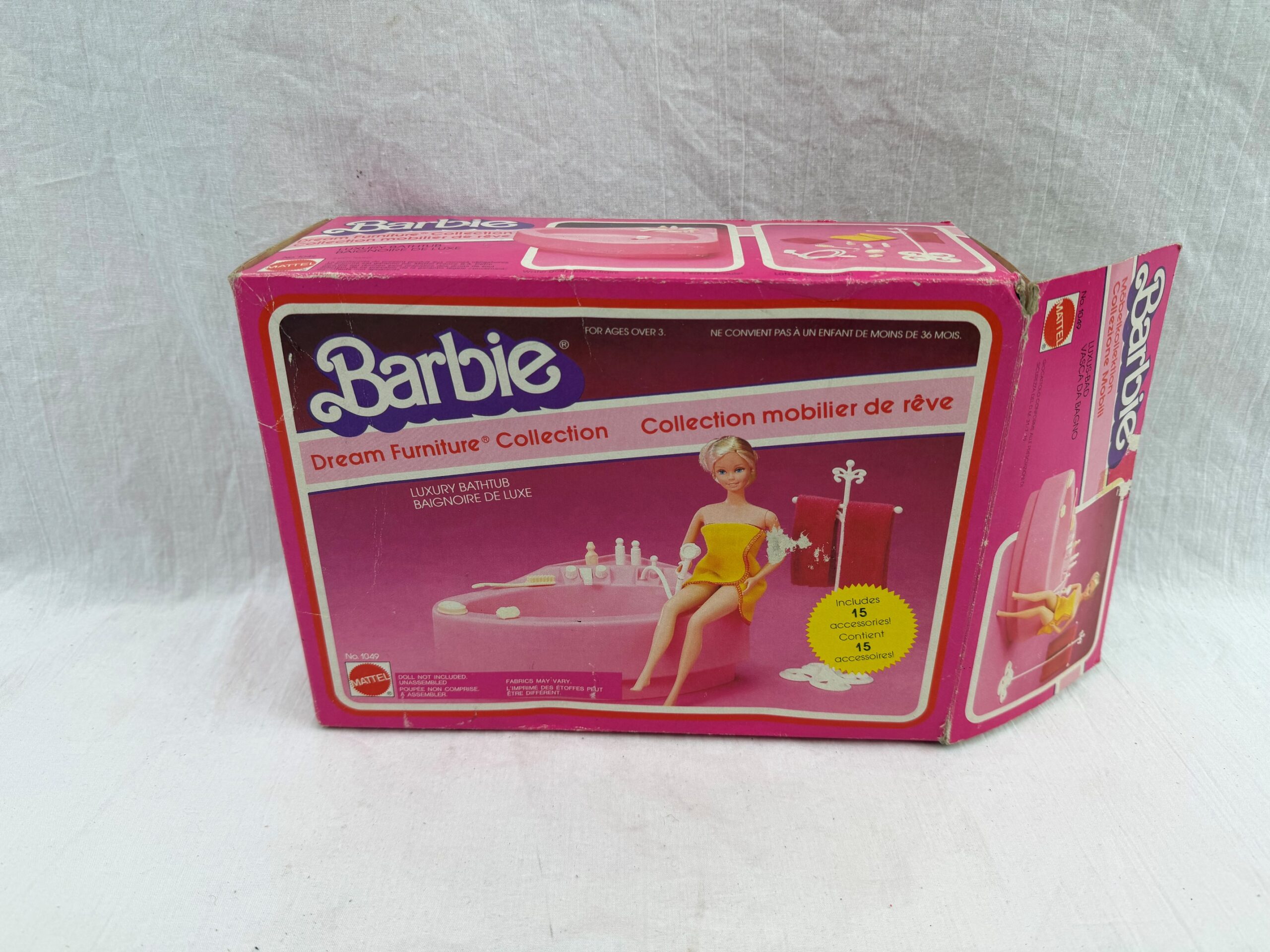 Boxed 1982 Mattel Barbie Luxury Bathtub - Image 3