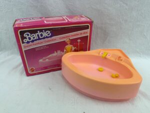 Boxed 1982 Mattel Barbie Luxury Bathtub