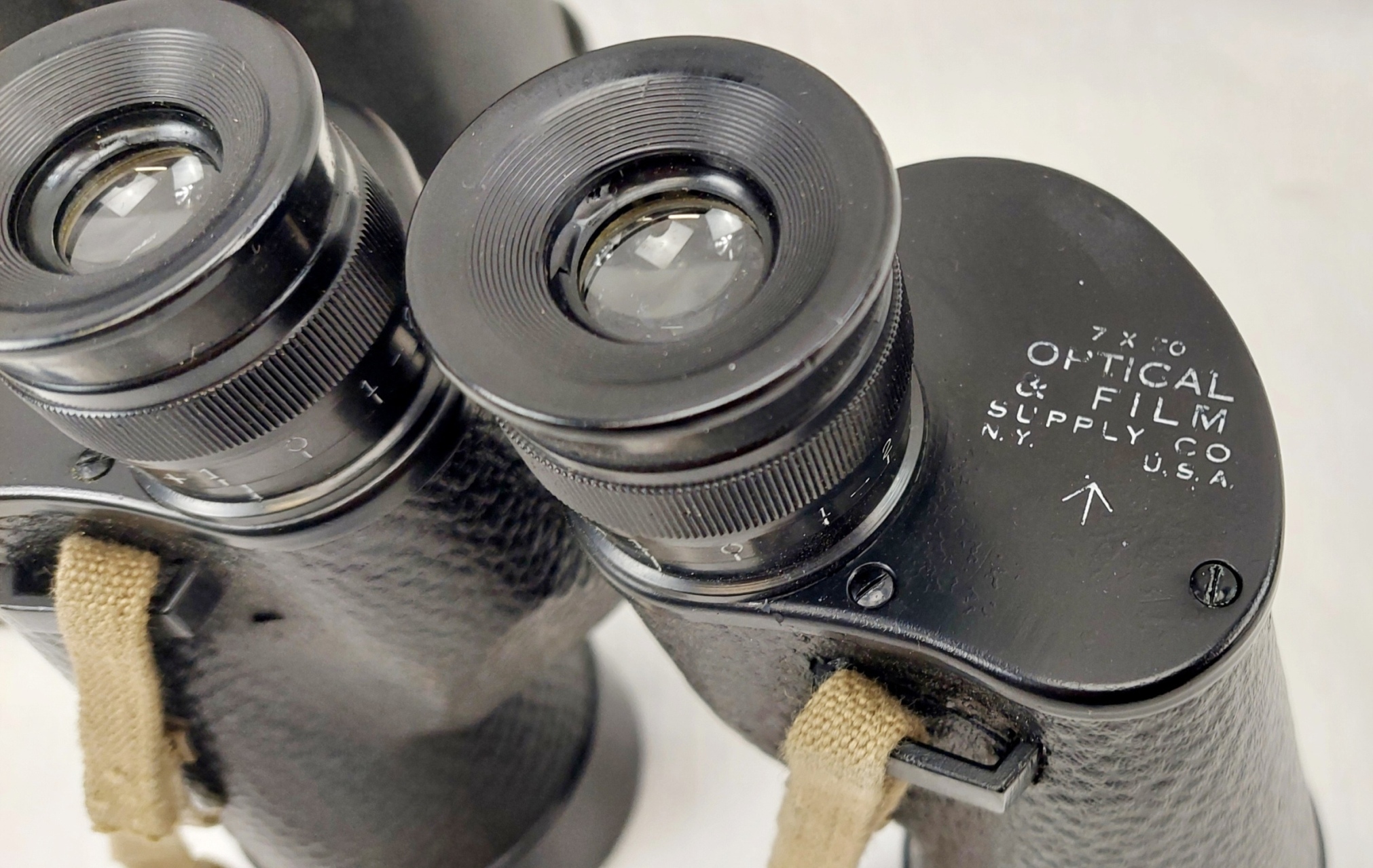 Cased Set Of WW2 Broad Arrow 7x50 Binoculrs By Optical & Film Supply Co - Image 9