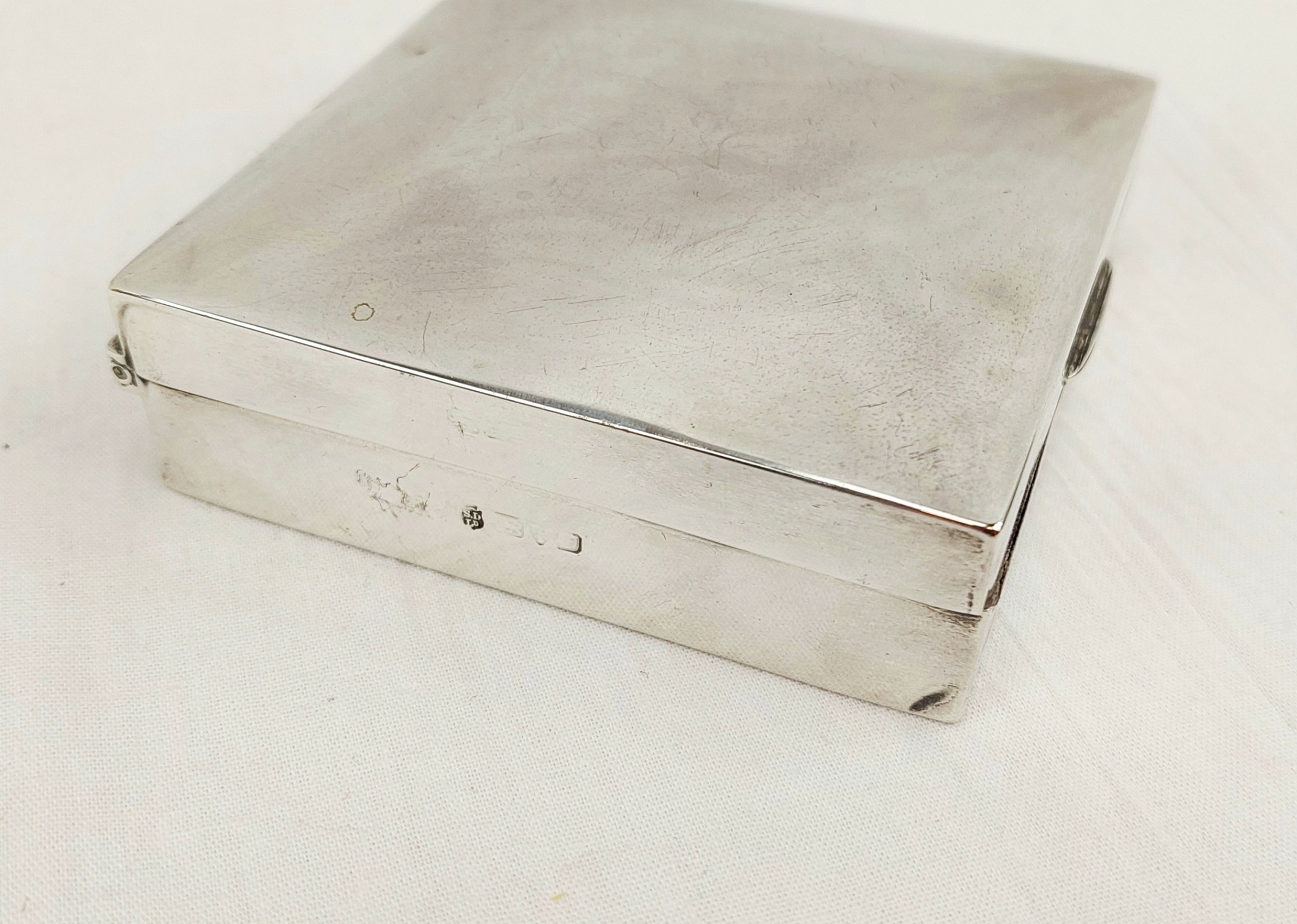 Chester Sterling Silver Cigarette Case - Image 3