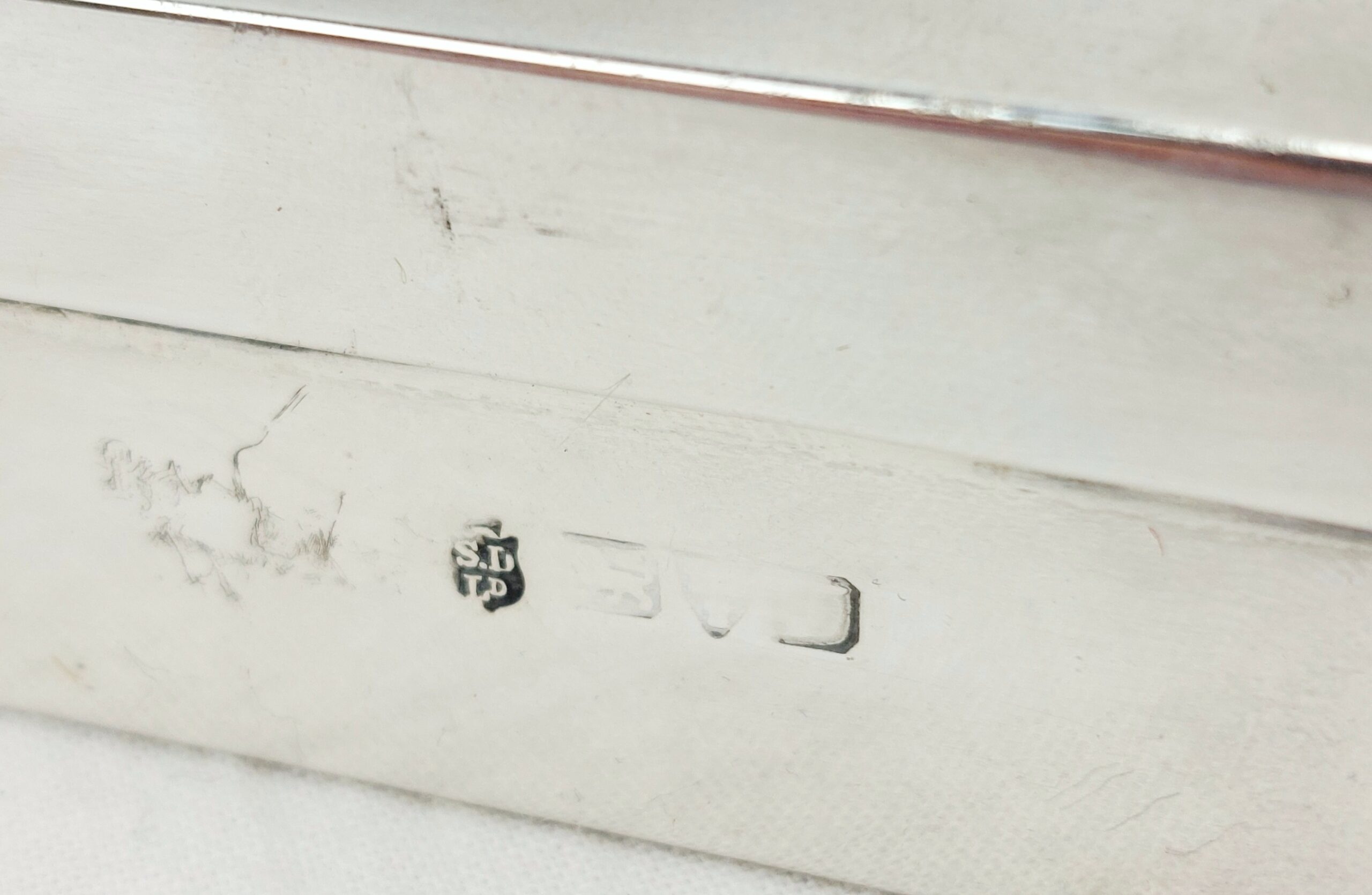 Chester Sterling Silver Cigarette Case - Image 5