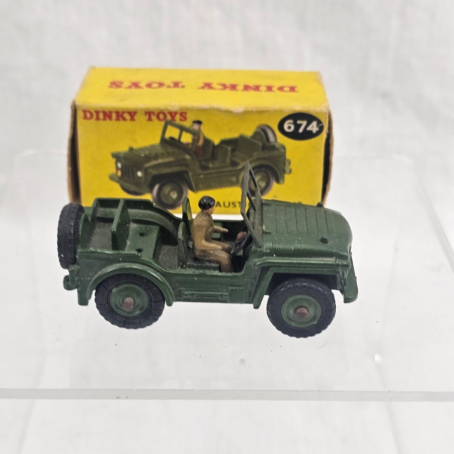 Boxed Dinky Toys 674 Austin Champ - Image 5