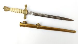 German, WW2, Kriegsmarine Officer’s Dress Dagger & Scabbard (2nd Model), by E. & F. Hörster, Solingen