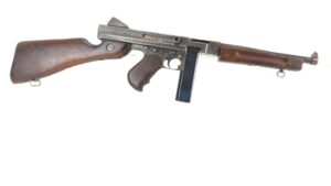 US, WW2, M1A1 Thompson Submachine Gun (.45 ACP) – Auto-Ordnance Bridgeport, Savage Assembly, EU Deactivated