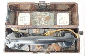 German, WW2-Dated 1943, Feldfernsprecher 33 (FF33) Field Telephone by Telefonbau und Normalzeit (T&N), Waffeamt Marked, WaA905