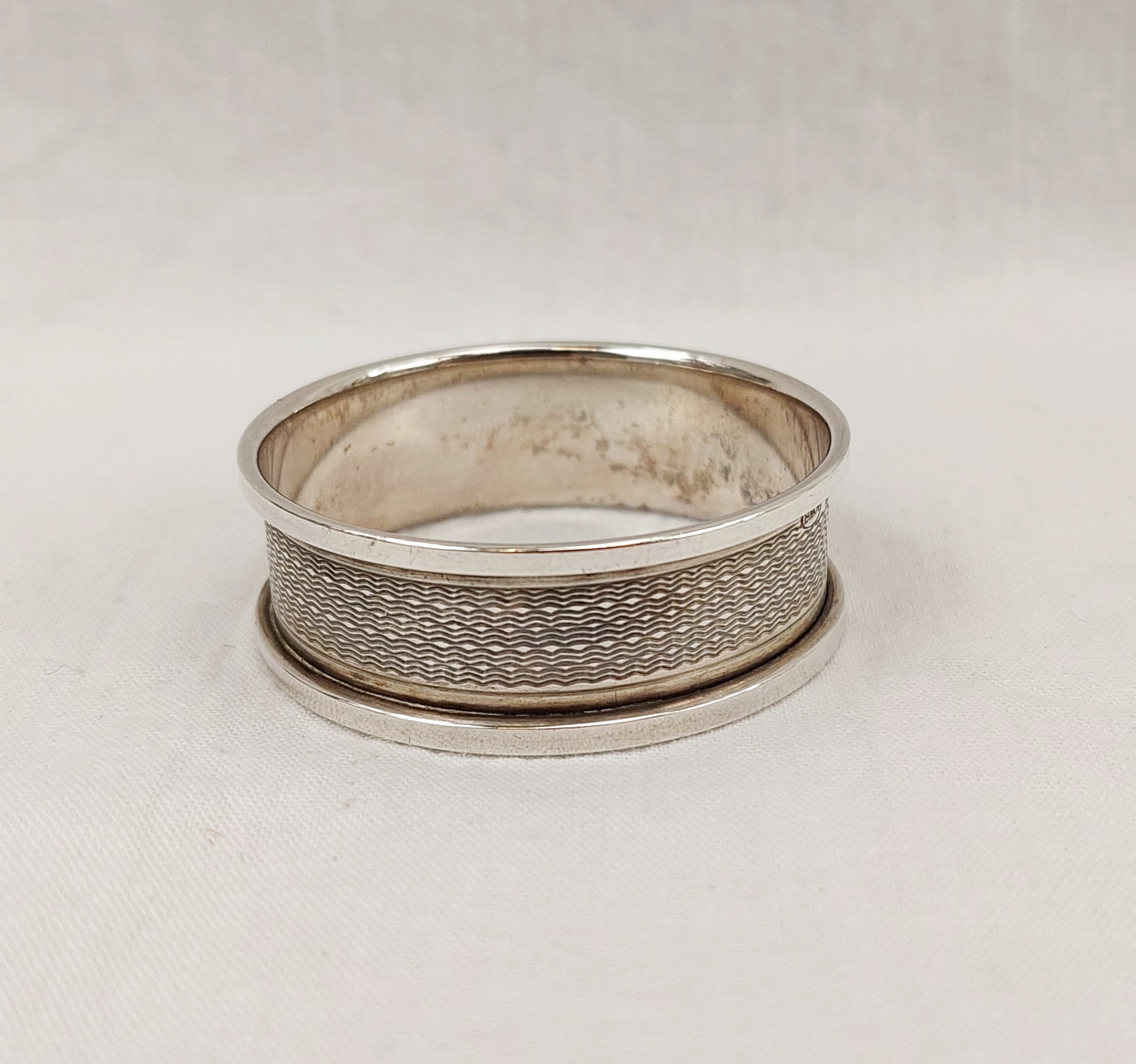 Sterling Silver Birmingham 1975 Napkin Ring - Image 2